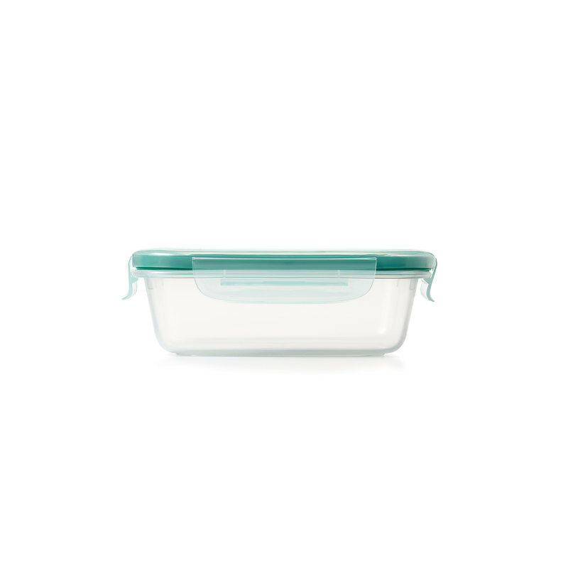 oxo-good-grips-3-cup-smart-seal-plastic-container-q3 11175300snap3cup1.jpg