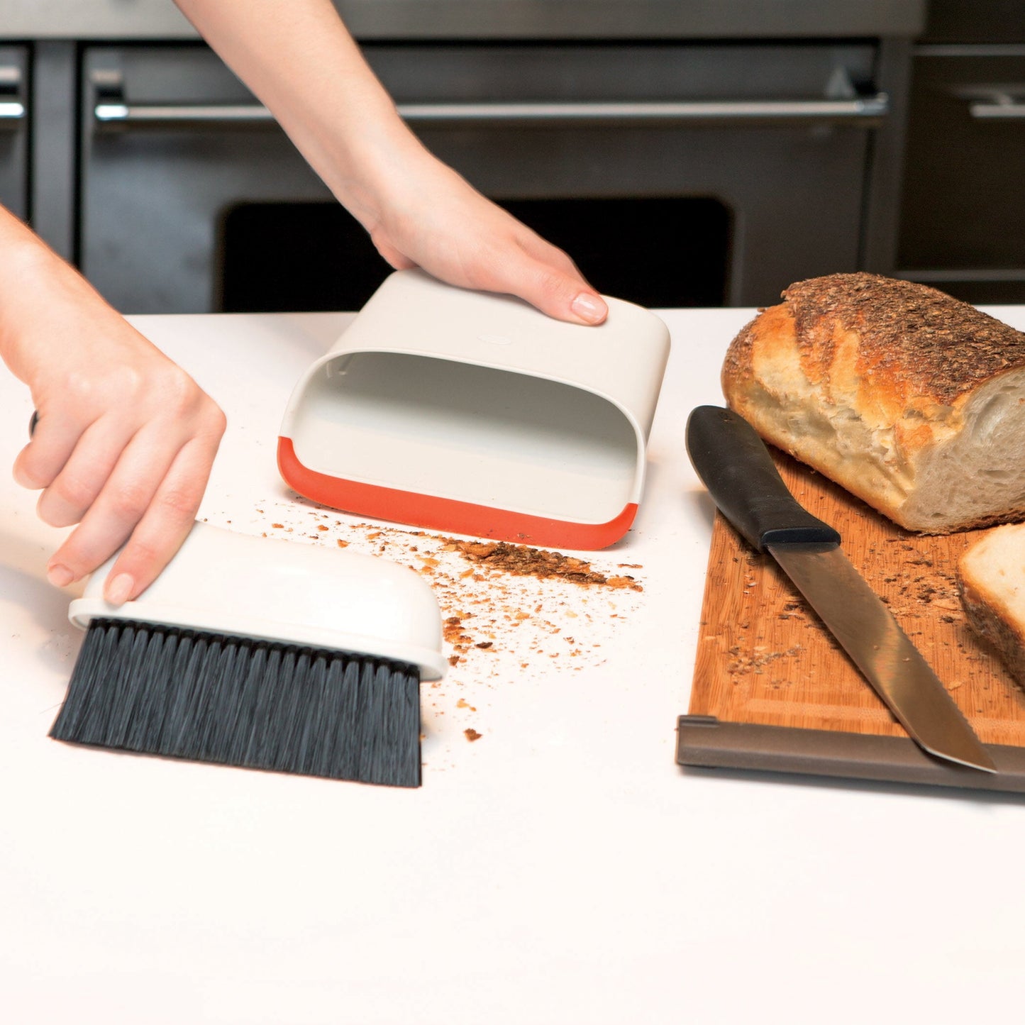 compact-dustpan-and-brush-set-d1 1334280_7_compact_dustpan_brush_set.jpg