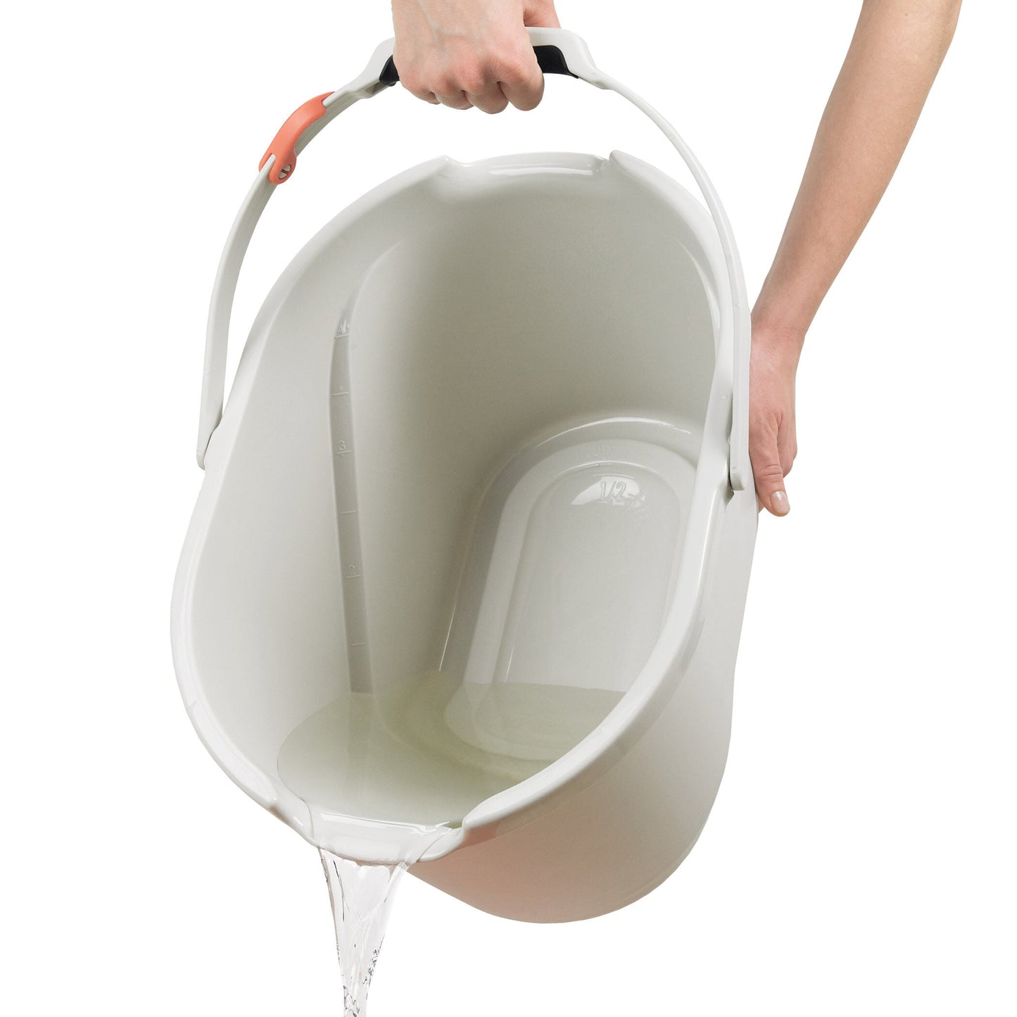 angled-measuring-bucket-q9 1367380_3_angled_measuring_bucket.jpg