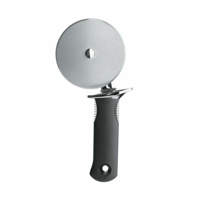 oxo-good-grips-4-pizza-wheel-w3 26681.jpg