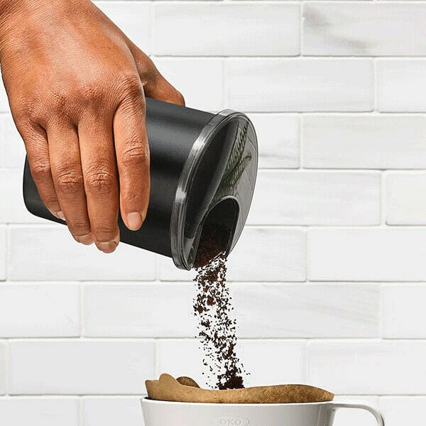 replacement-coffee-grounds-container-for-conical-burr-coffee-grinder-matte-black-l6 brew_8722600_tbg-matteblack_06-_1_.jpg