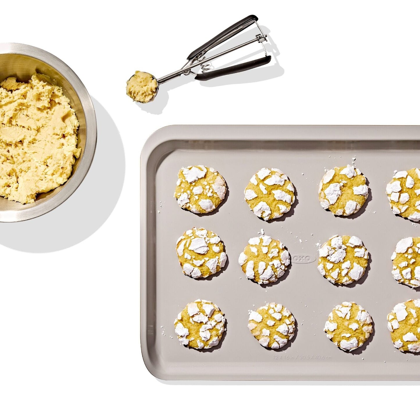 non-stick-pro-ceramic-coated-metal-bakeware-cookie-sheet-storm-blue-a0 c3946024-e338-40f6-8233-80d425b1e6dc_1__1.jpeg