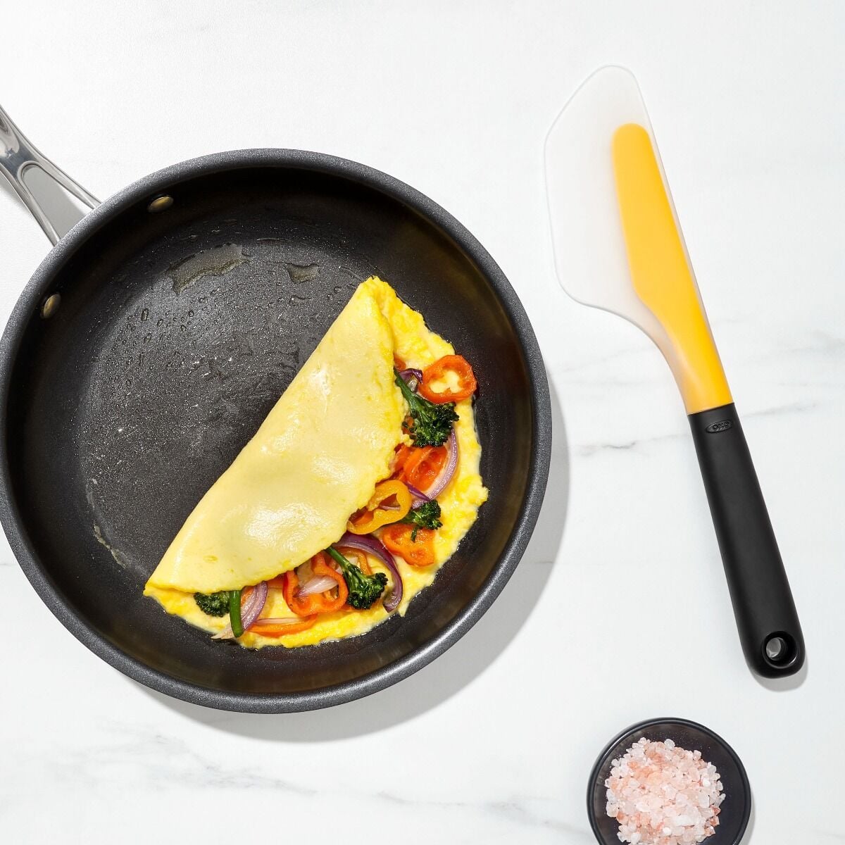 small-flip-and-fold-omelet-turner-o4 gg_11140800_9.jpg
