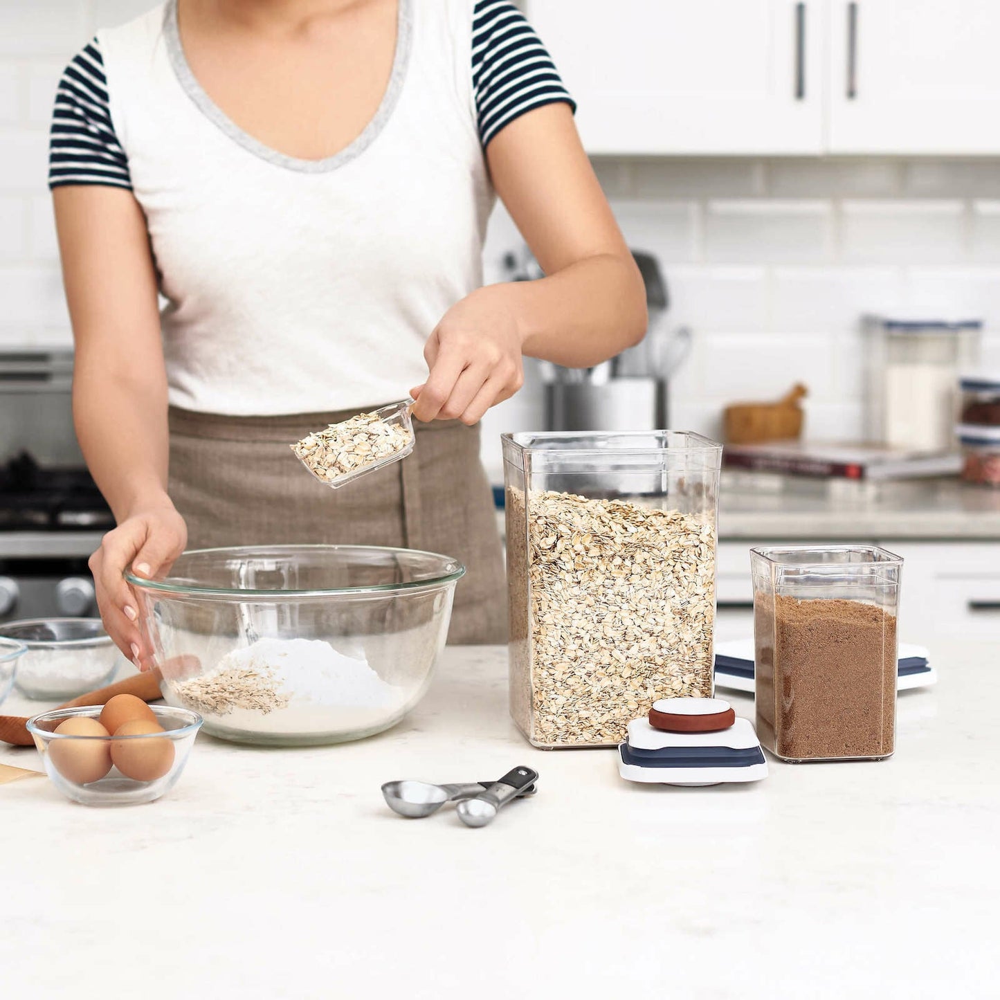 8-piece-pop-container-baking-set-m1 gg_11236500_4_1_.jpg