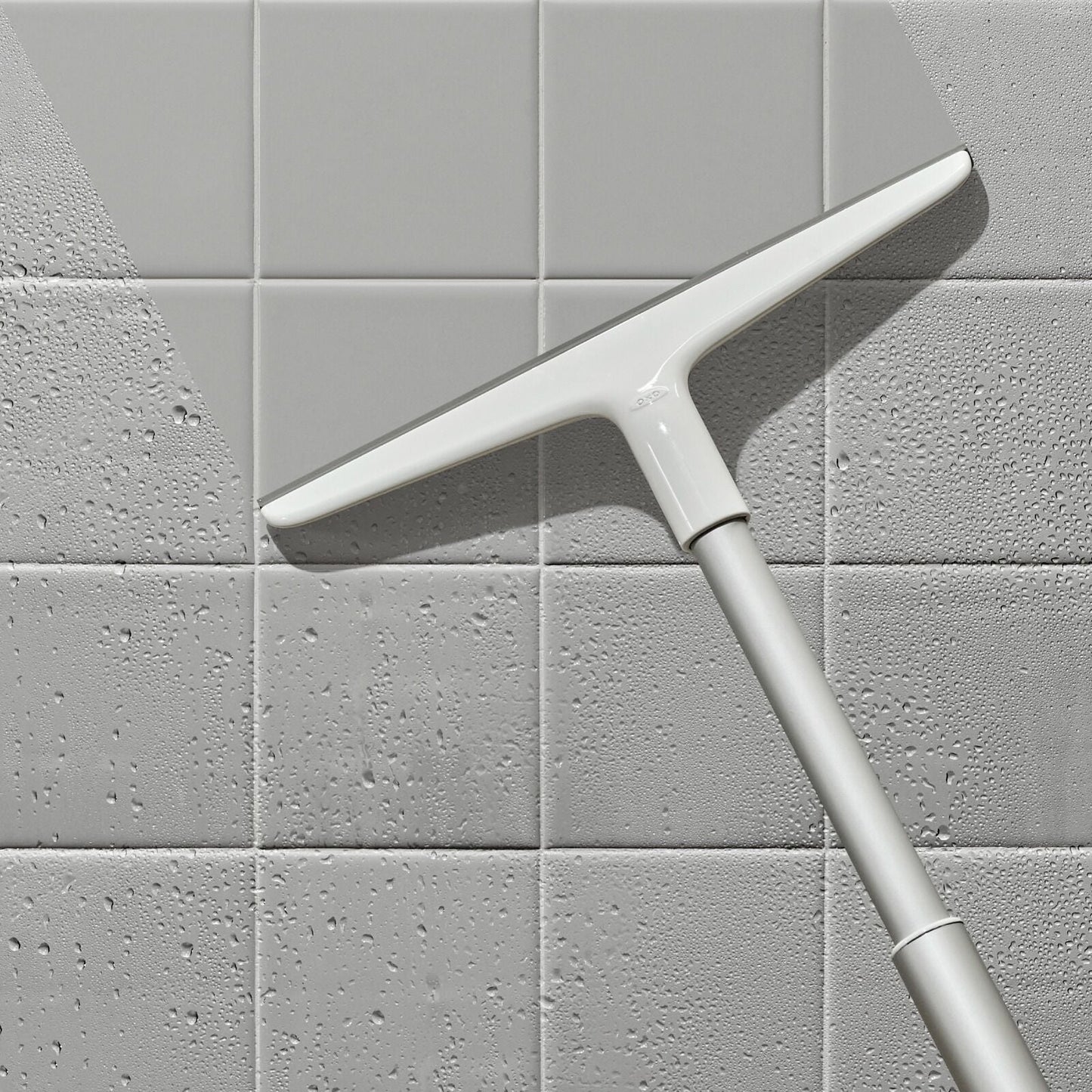aluminum-extendable-squeegee-j8 gg_12397900_aluminumextsqueegee_pdp_02.jpeg