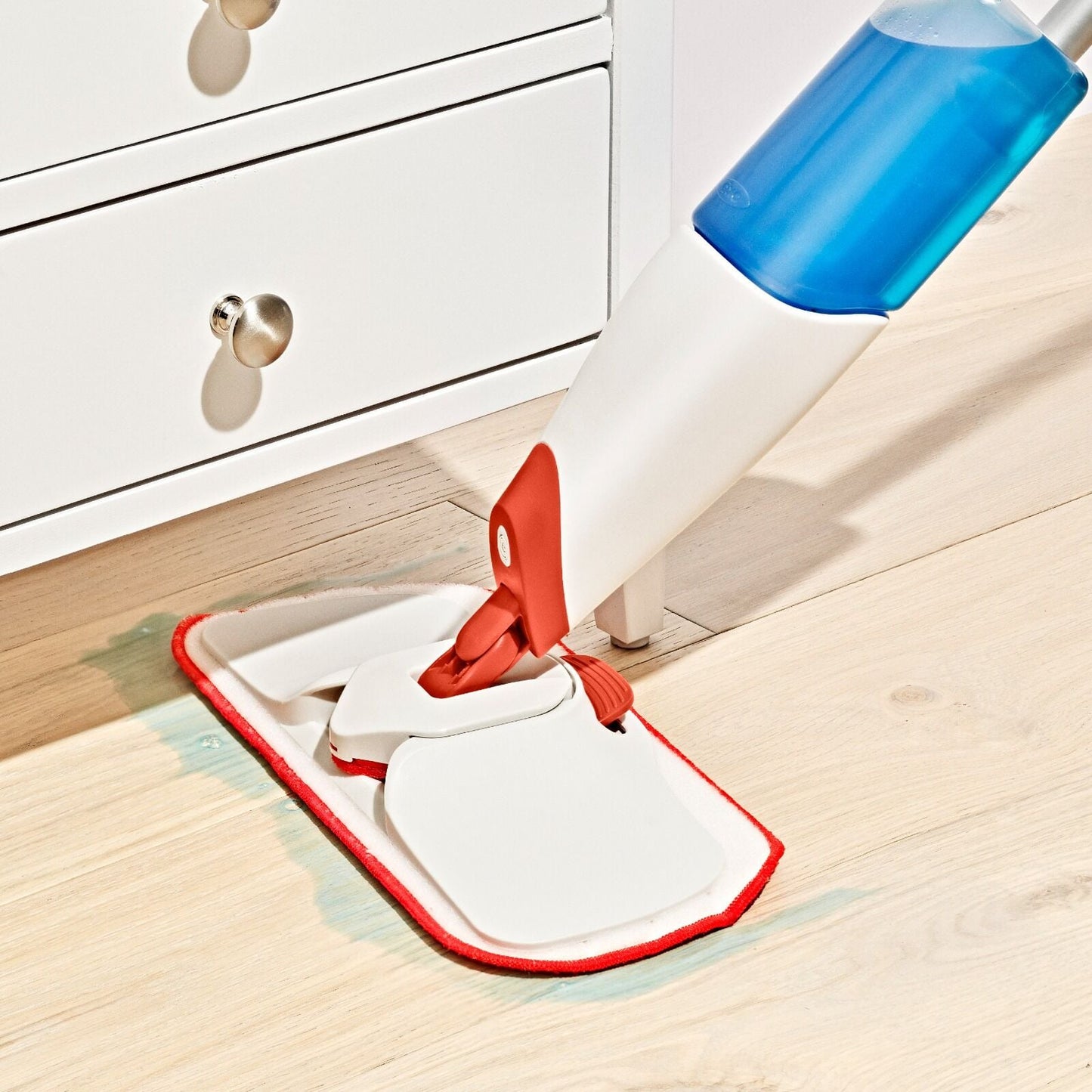 microfiber-spray-mop-m3 gg_12422900_spray-mop_pdp_06.jpeg