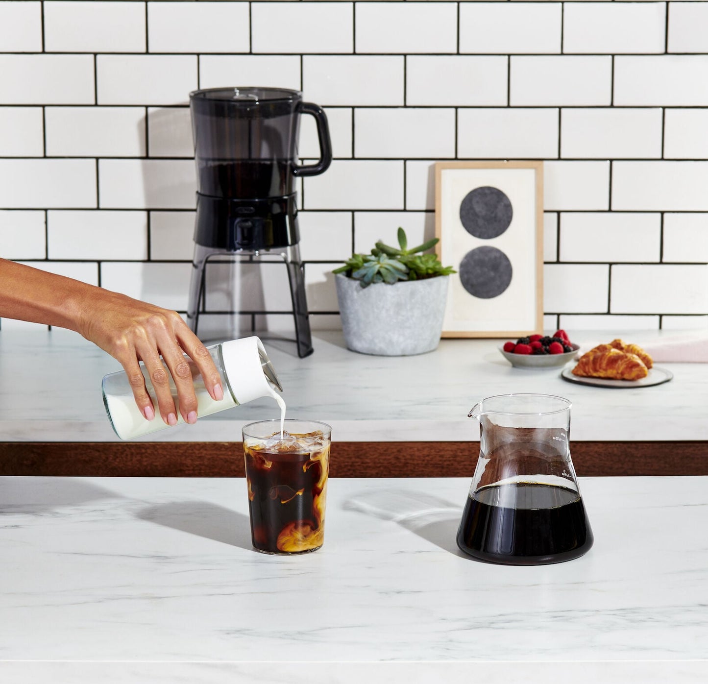 cold-brew-coffee-maker-f6 gg_1272880_9c.jpg