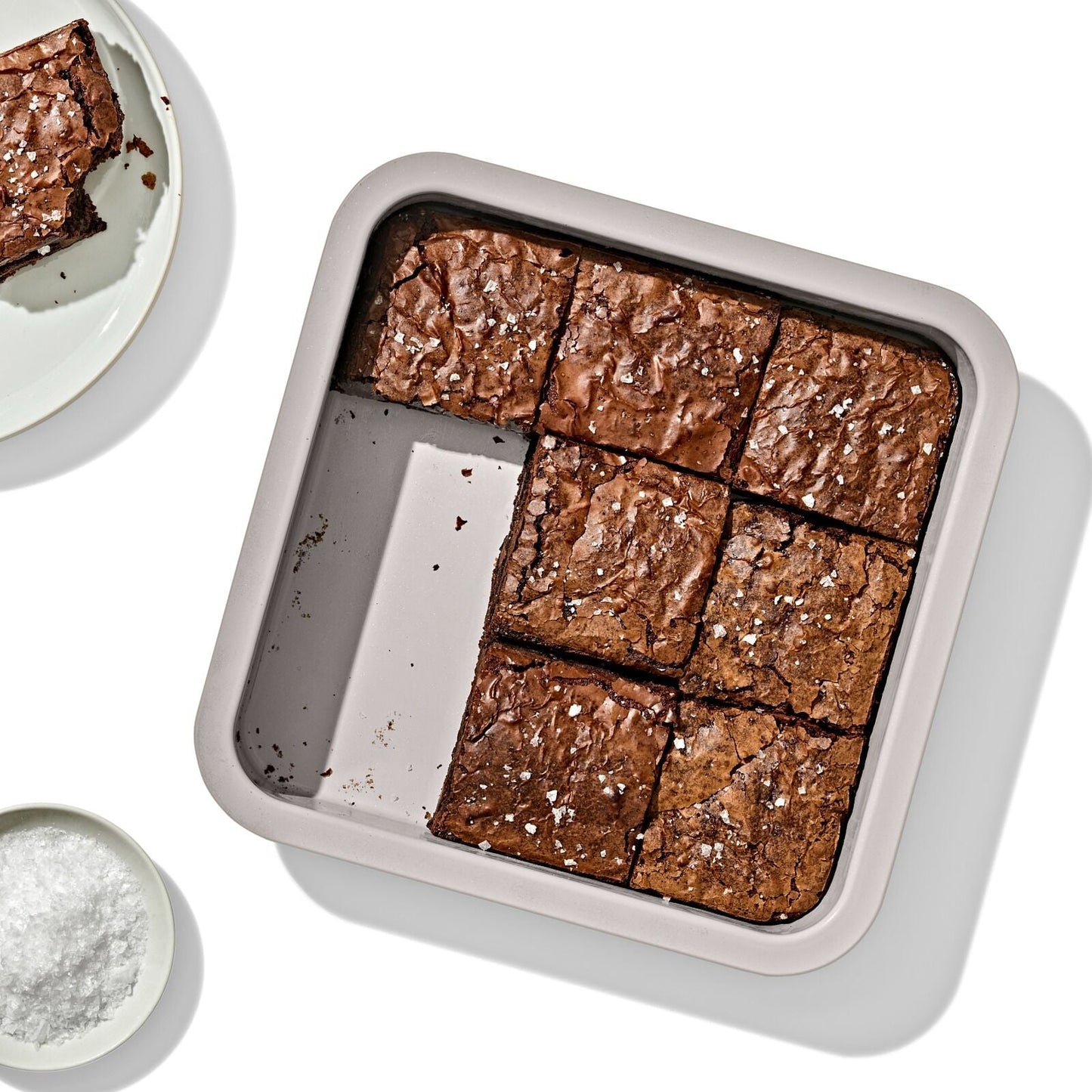 non-stick-pro-ceramic-coated-metal-bakeware-9-square-cake-pan-storm-blue-t5 oxo_9in-square-cake-pan_pdp_01.jpg