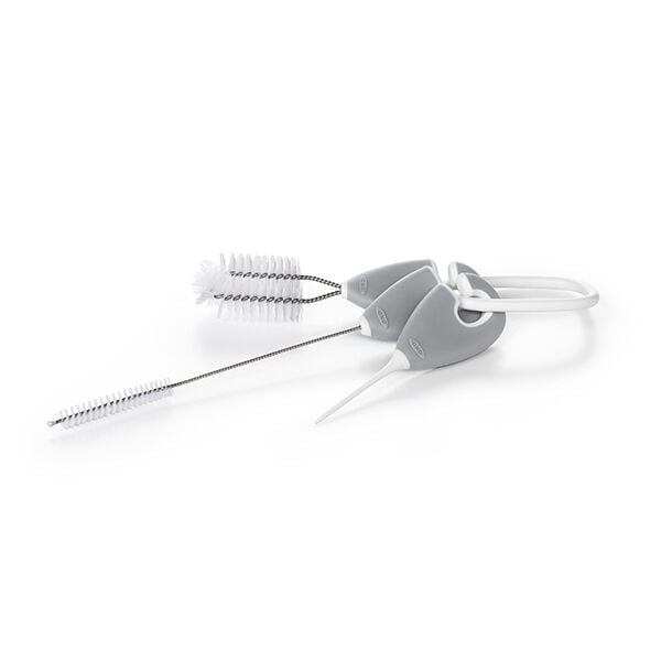 cleaning-set-for-straw-and-sippy-cups-u5 tot_62123200_1.jpg