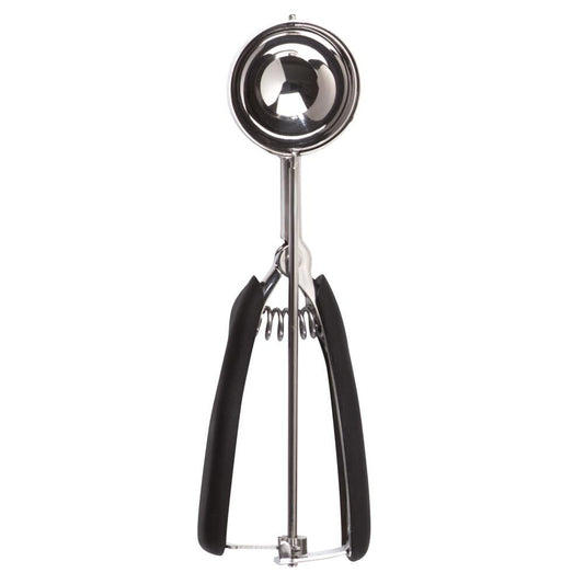 large-cookie-scoop-q0 1044082.jpg