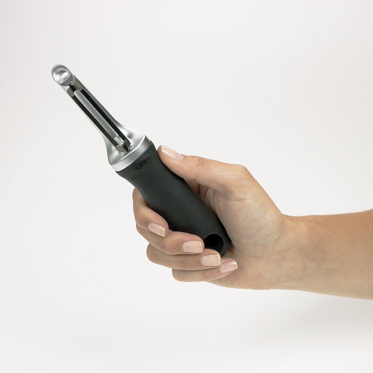 pro-swivel-peeler-a1 1057966_5_oxogoodgrips_proswivelpeeler.jpg