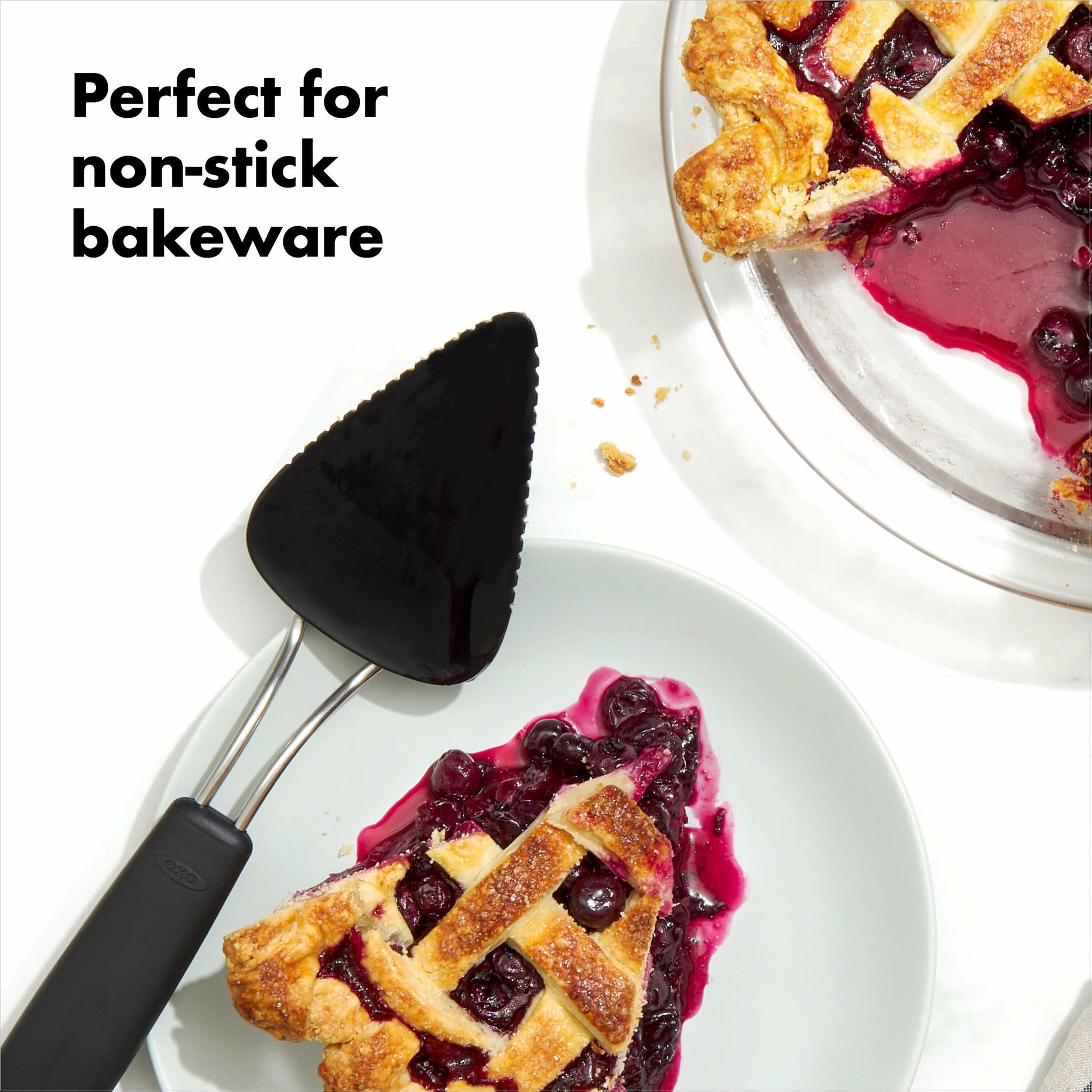nylon-flexible-pie-server-u6 1064984_8b_1_.jpg