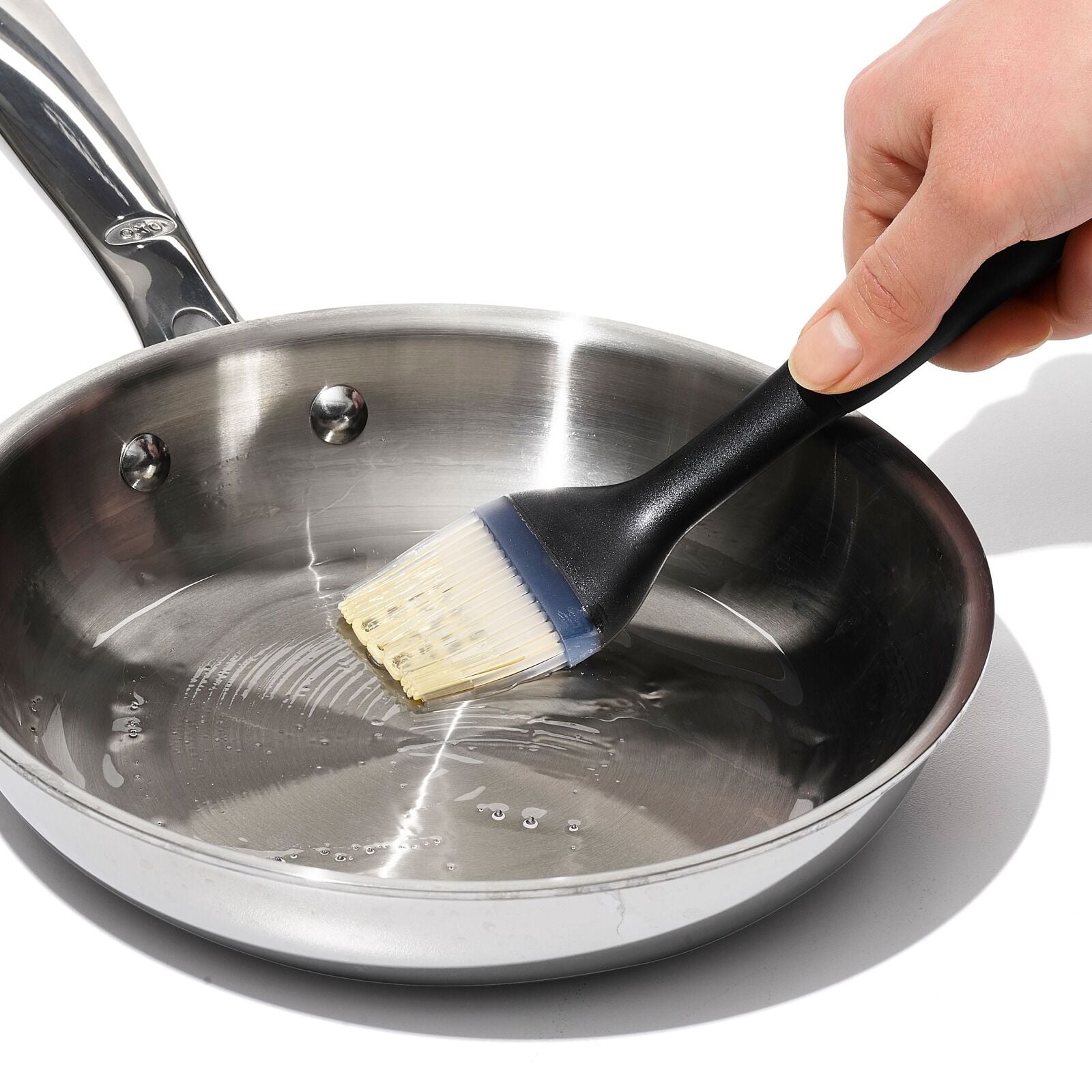 oxo-good-grips-silicone-pastry-brush-o2 1071062v1_detailed_product_view_2.jpeg