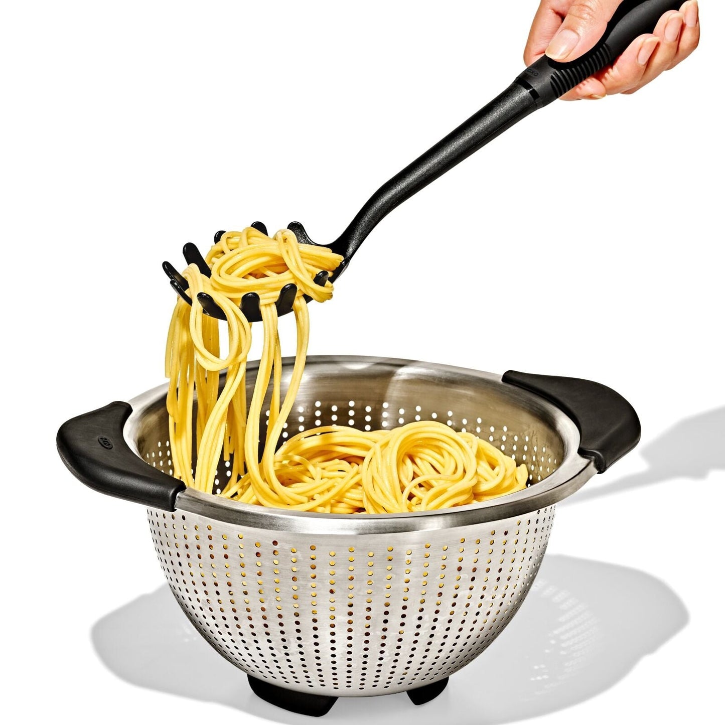 oxo-good-grips-nylon-spaghetti-server-r6 1190900v6_pdp_carousel_2.jpeg