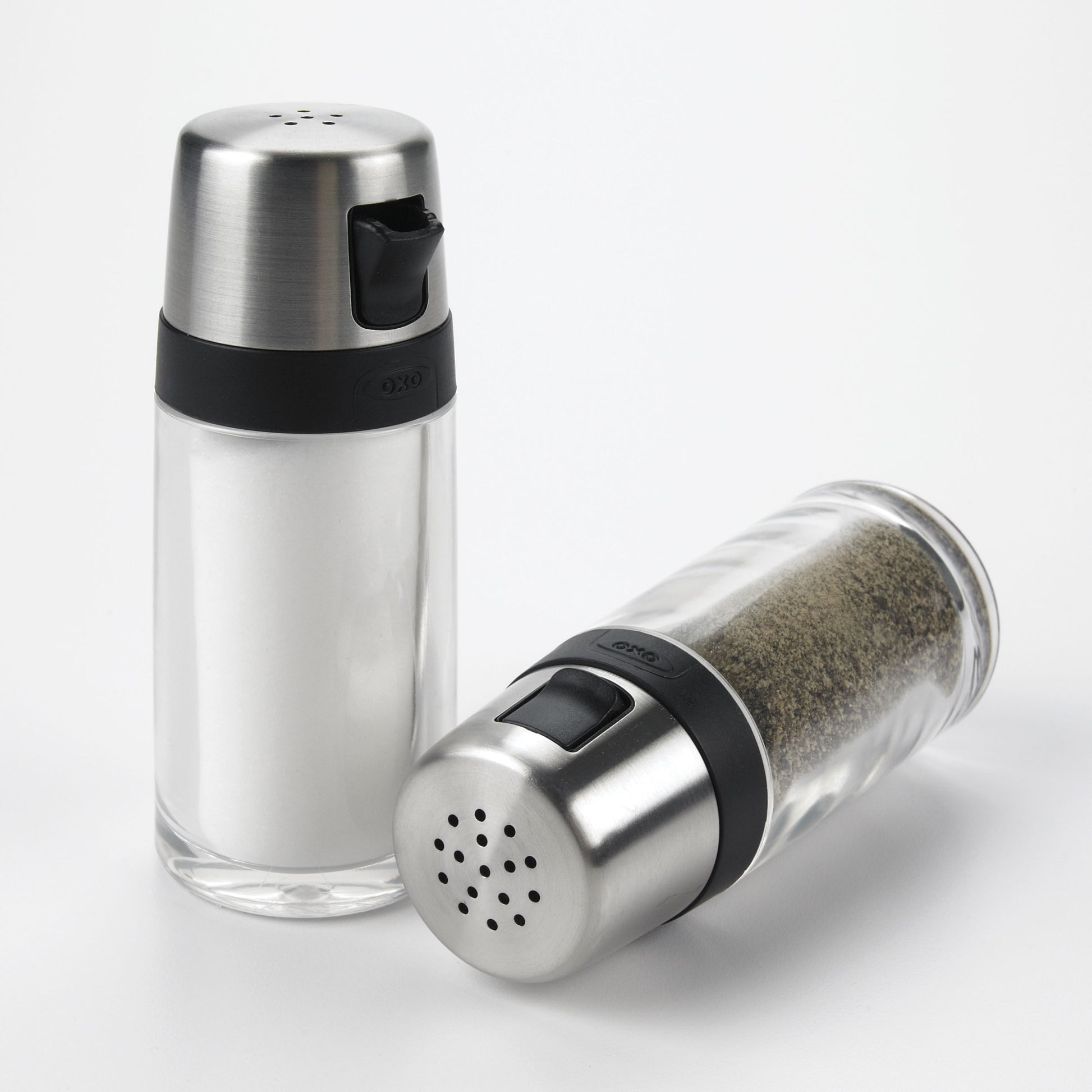 simple-salt-shaker-b9 1241980_salt_shaker_2.jpg