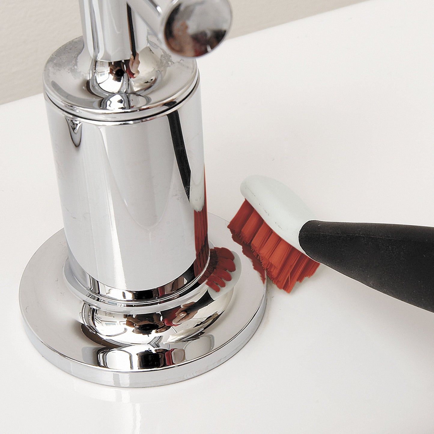deep-clean-brush-set-d7 1285700_3_deep_clean_brush_set_-_orange.jpg