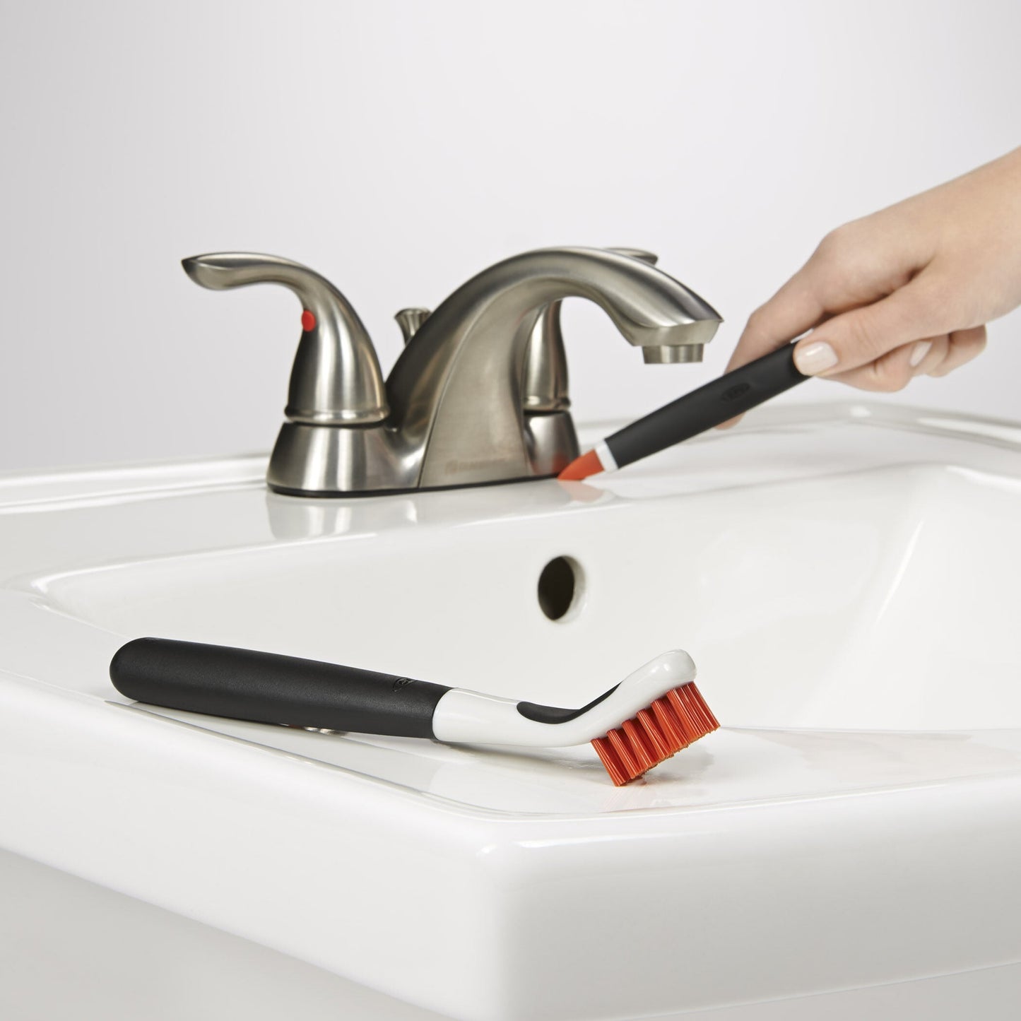 deep-clean-brush-set-d7 1285700_9_deep_clean_brush_set_-_orange.jpg