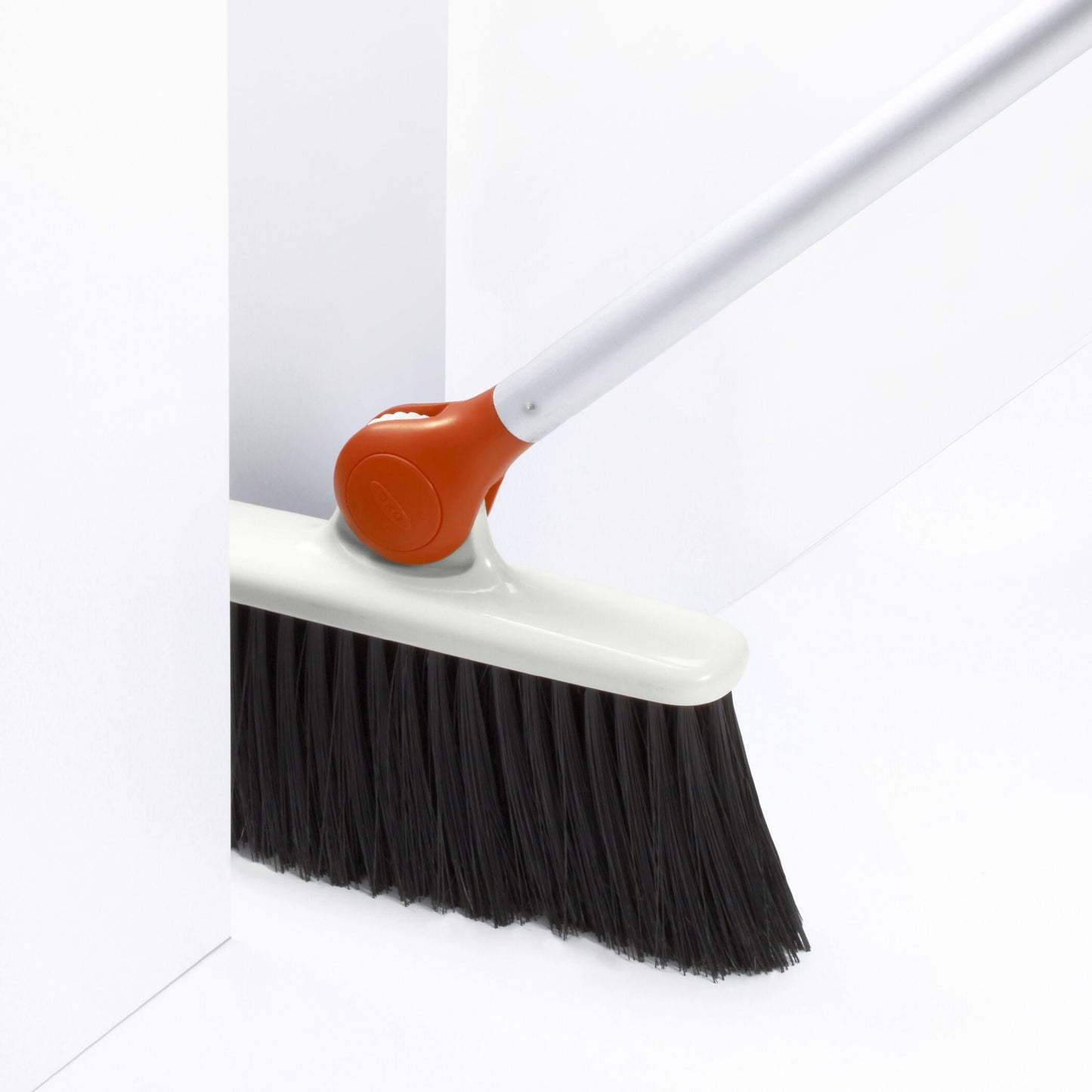 any-angle-broom-x9 1336580_3_any-angle_broom.jpg