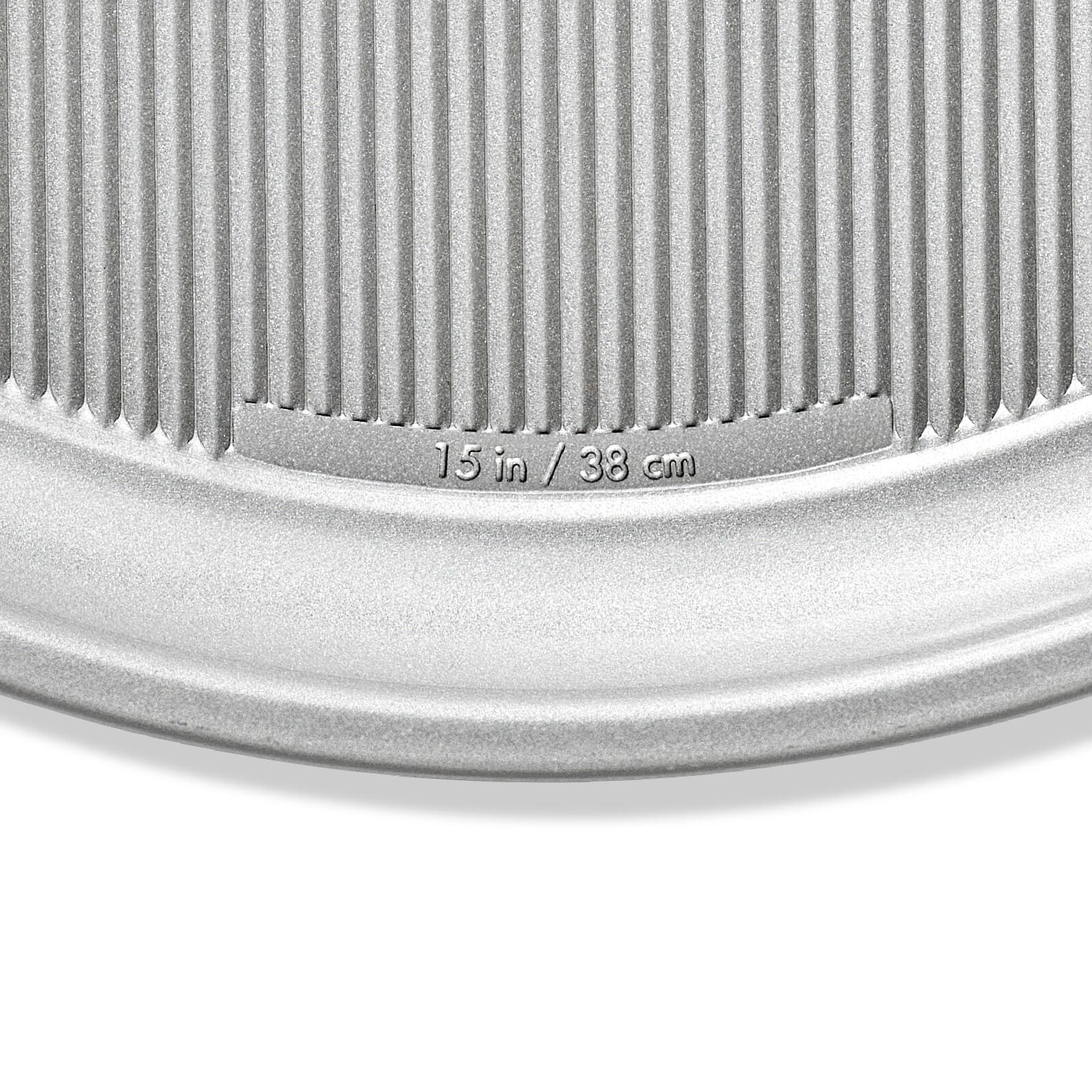 non-stick-pro-clear-coated-15in-pizza-pan-z2 9b17ce48-7de5-4e50-9bef-90a15a6b5df2.jpeg