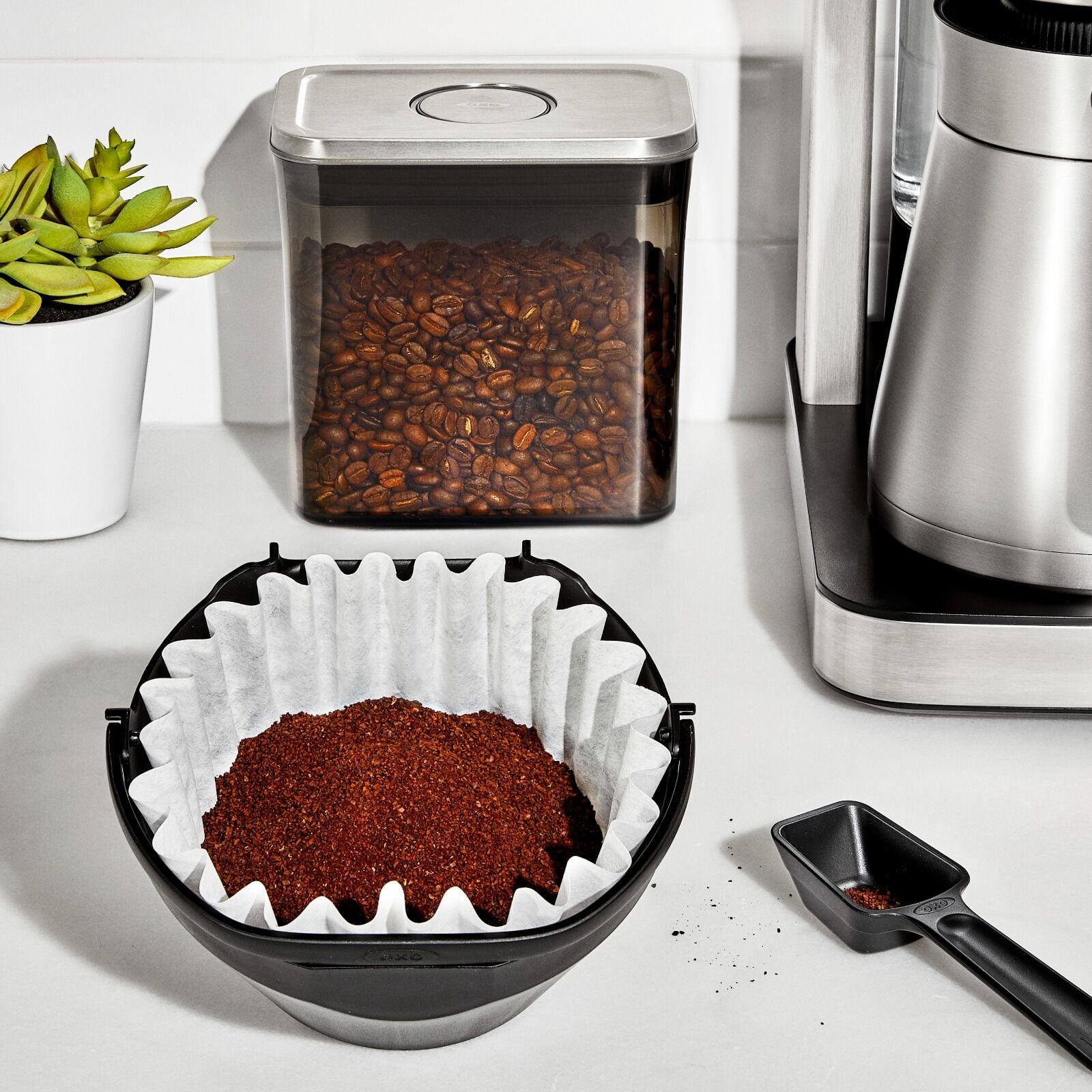 commercial-basket-style-large-coffee-filters-k3 brew_11358800_12cupcoffeefilter_pdp_02.jpg