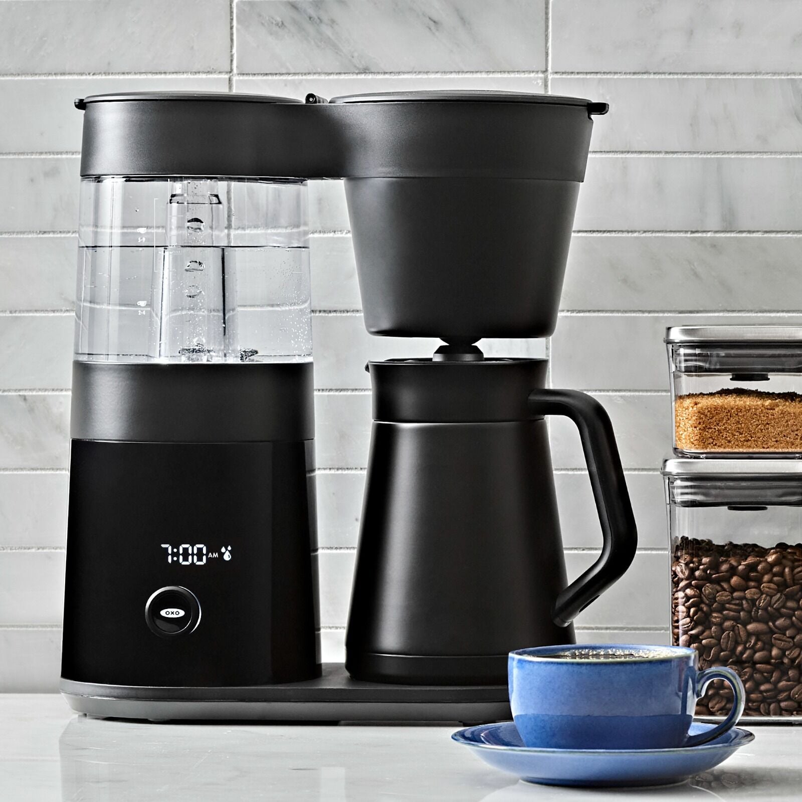 9-cup-coffee-maker-matte-black-l0 brew_8725000_9-cup-coffee-maker-black_pdp_01.jpeg