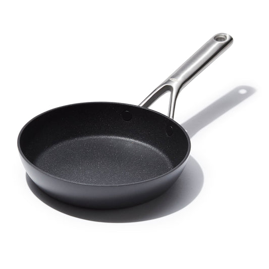 ceramic-professional-non-stick-8-inch-frypan-x1 cc004740-001-1.jpg