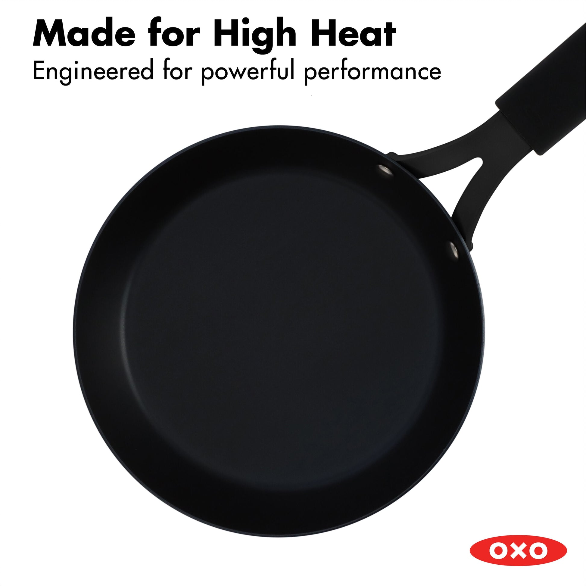 carbon-steel-obsidian-series-8-inch-frypan-with-silicone-sleeve-w7 cc005099-001-7.jpg