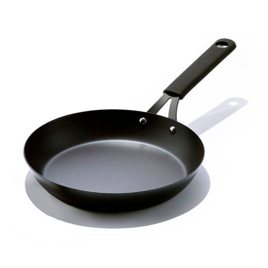 carbon-steel-obsidian-series-10-inch-frypan-with-silicone-sleeve-j5 cc005100-001-1.jpg