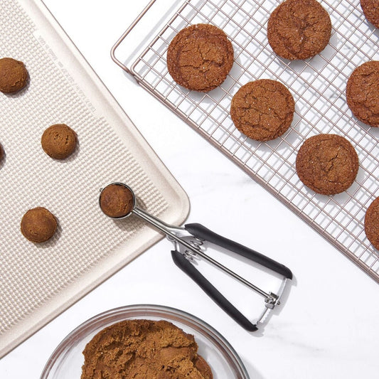 small-cookie-scoop-q4 gg_1044083_9_1_.jpg