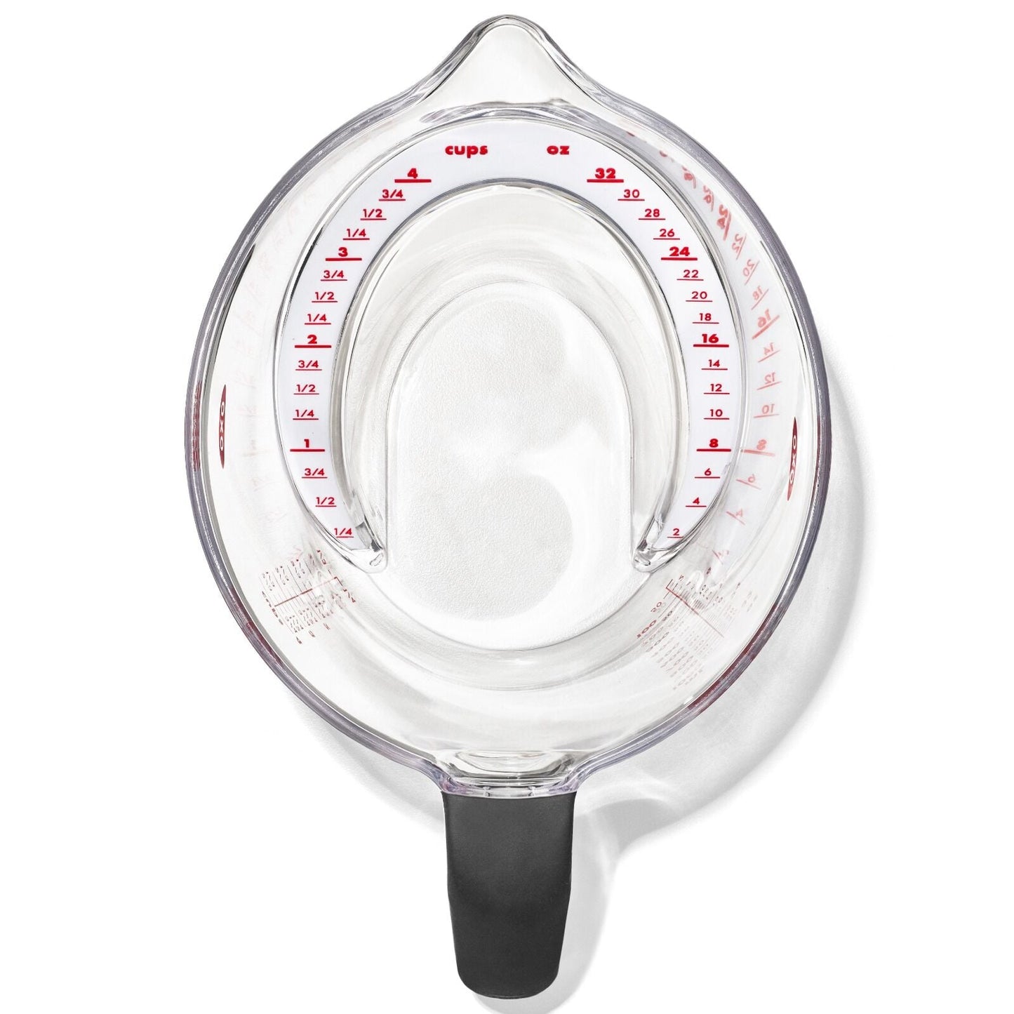 4-cup-angled-measuring-cup-k4 gg_1050030v6_4cupangledmeasuringcup_pdp_03.jpg