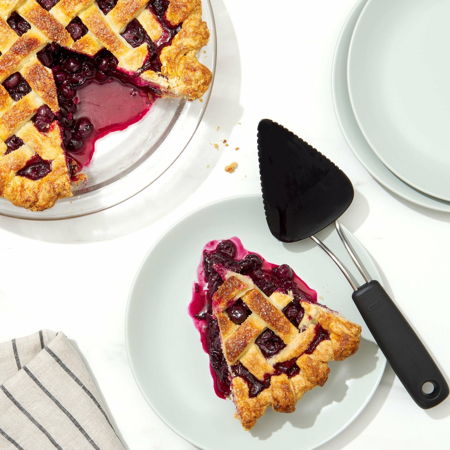 nylon-flexible-pie-server-u6 gg_1064984_9a_1_.jpg