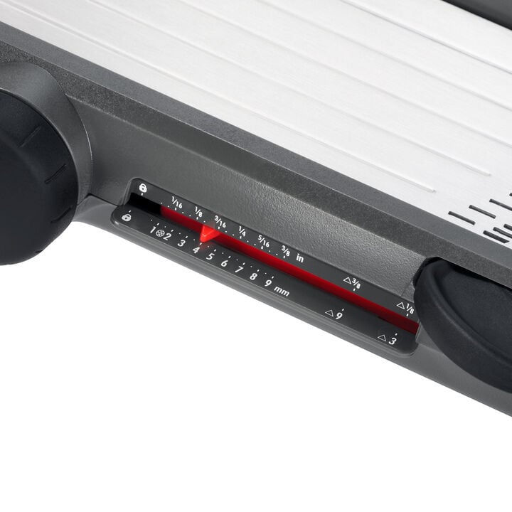 chef-s-mandoline-slicer-2-0-h4 gg_111194500_7_1_.jpg