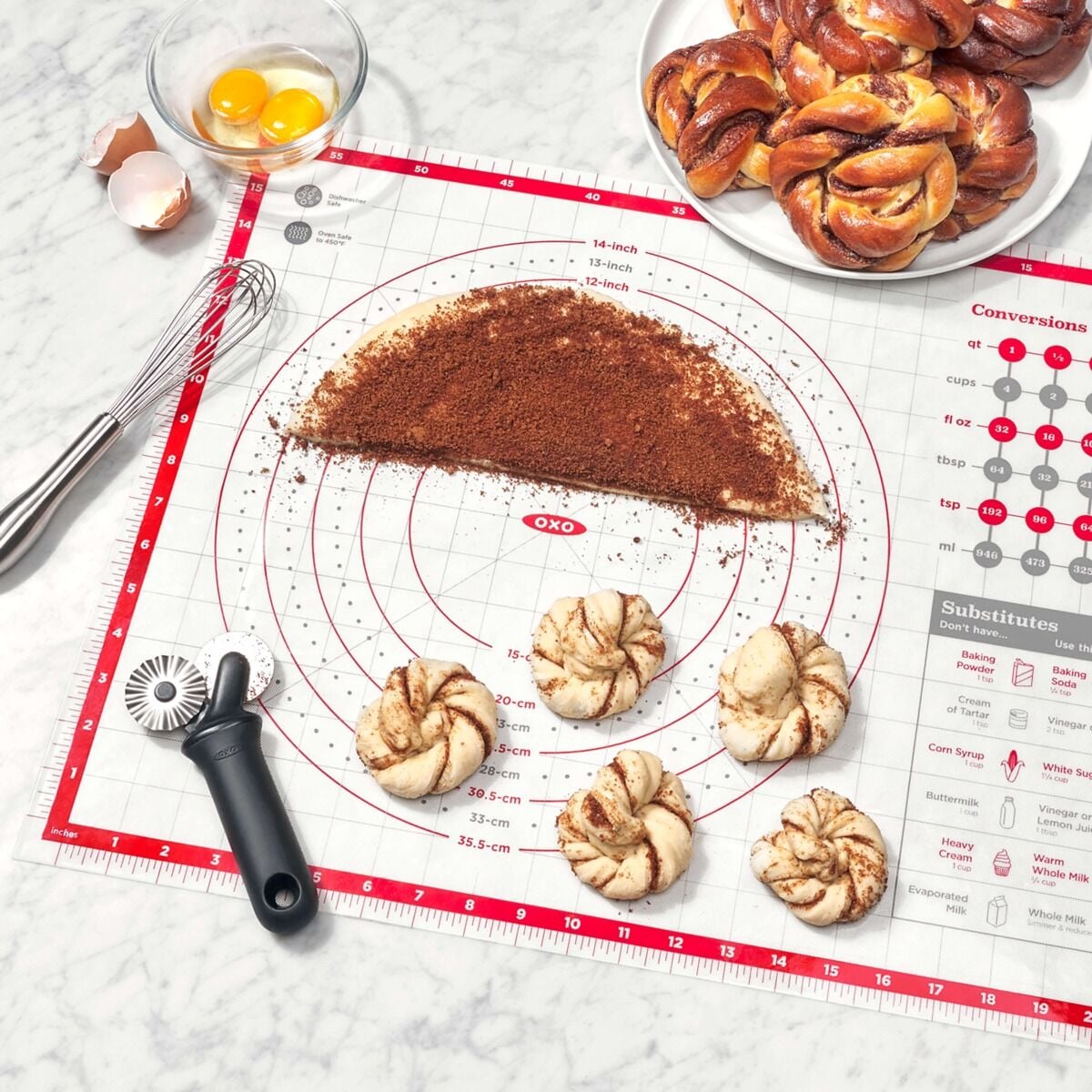 oxo-silicone-pastry-mat-p4 gg_11211300_9c_1_.jpg