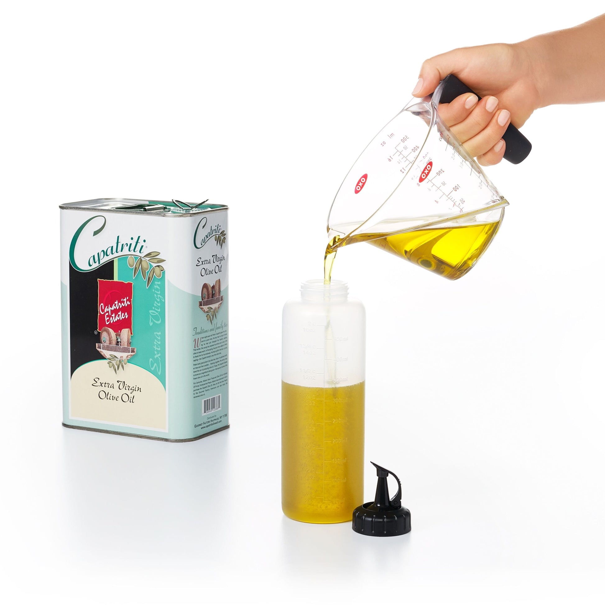 oxo-chef-s-squeeze-bottles-12-ounces-d9 gg_11219300_4.jpg