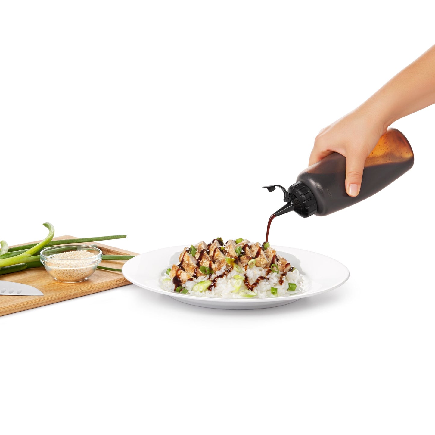 oxo-chef-s-squeeze-bottles-12-ounces-d9 gg_11219300_4d.jpg