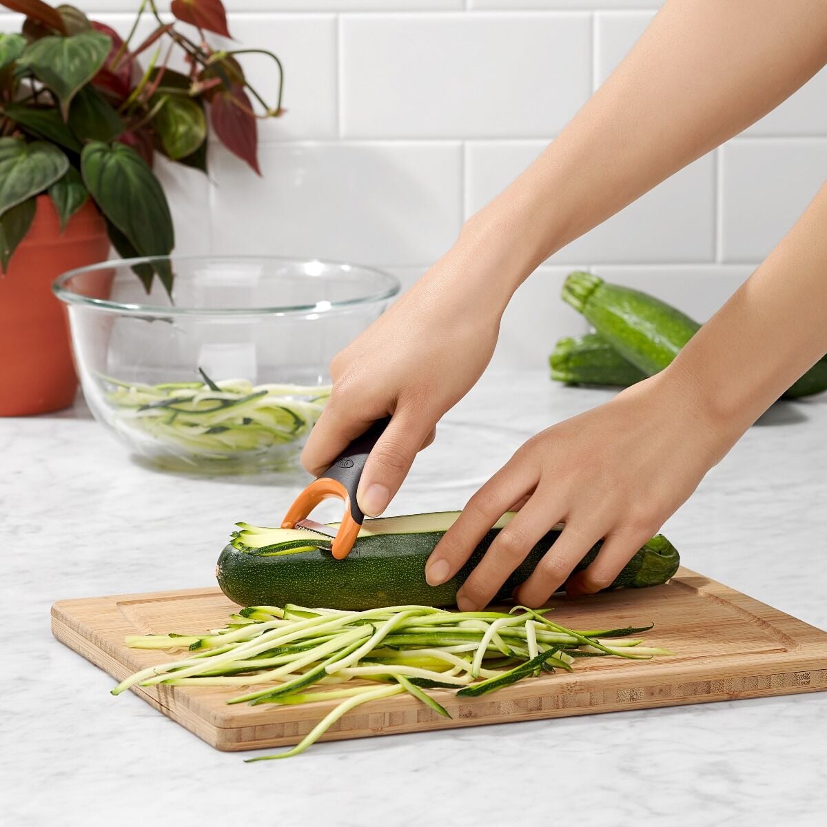 3-piece-prep-peeler-set-assorted-blades-o8 gg_11244100_4c_3.jpg