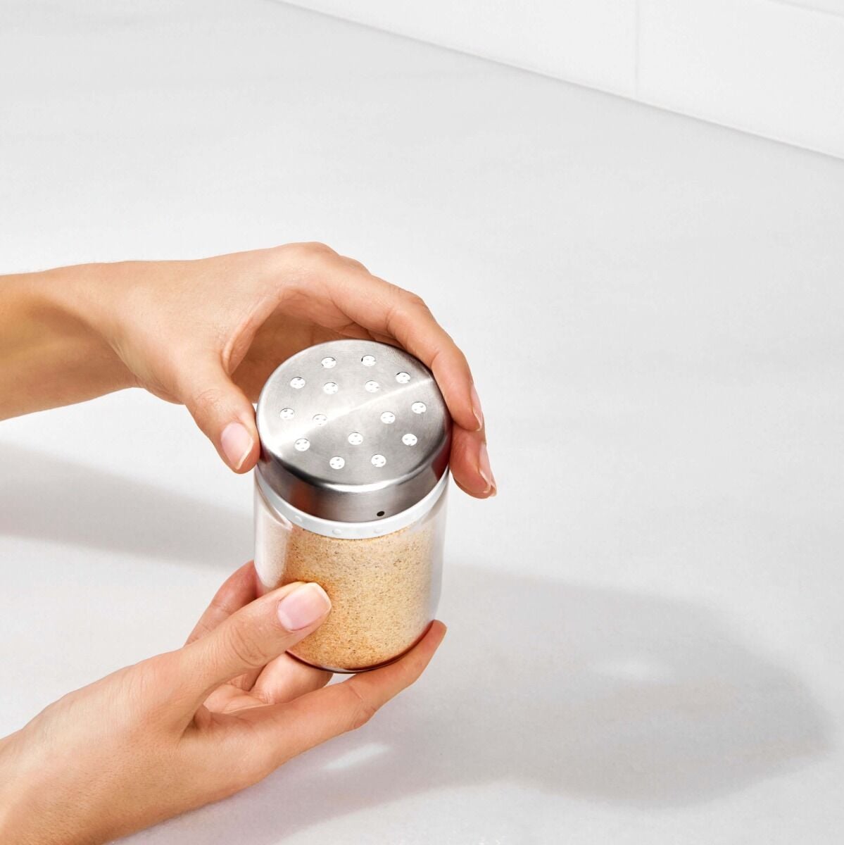 adjustable-shaker-j8 gg_11247200_4e_1_.jpg