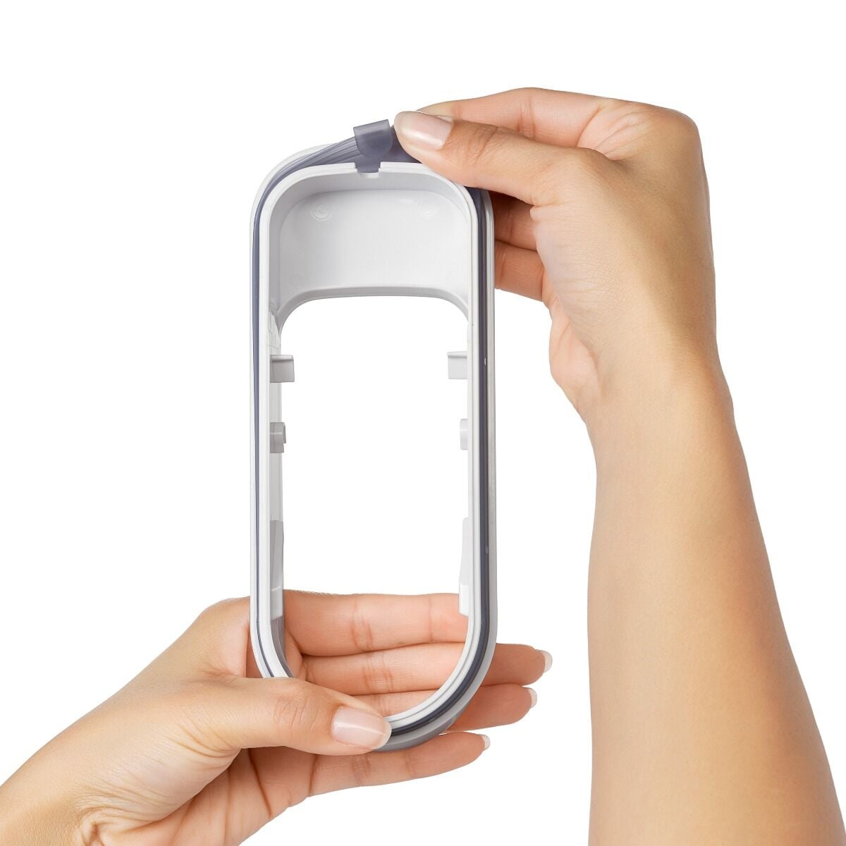 oxo-good-grips-all-purpose-dispenser-1-2-qt-i7 gg_11247400_4c.jpg