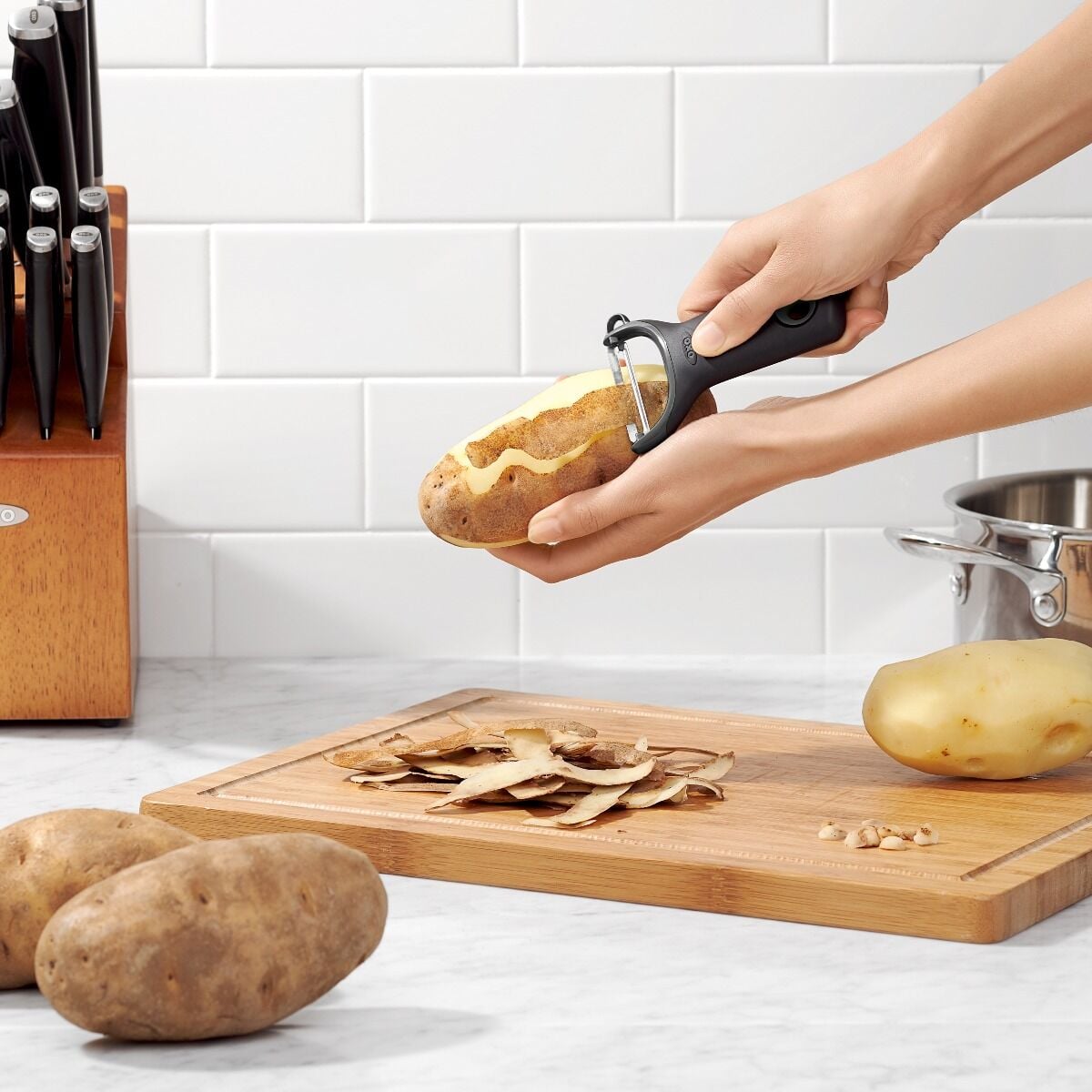 3-piece-prep-peeler-set-assorted-blades-o8 gg_11258900-11244000-11244100_4_3.jpg