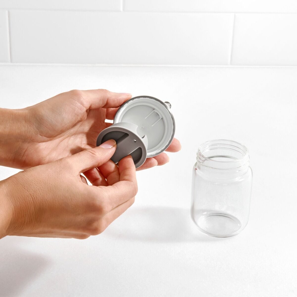 precision-pour-glass-dispenser-5-oz-v3 gg_11278600_4a.jpg