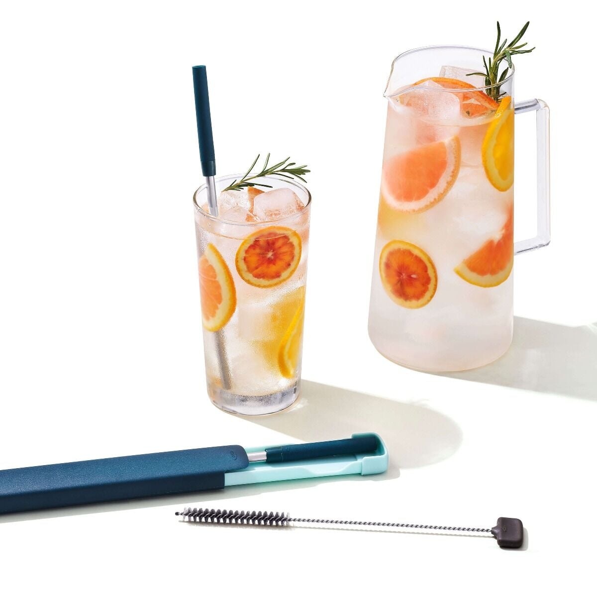 4-piece-reusable-straw-and-brush-set-with-case-w7 gg_11300200_9_1_.jpg