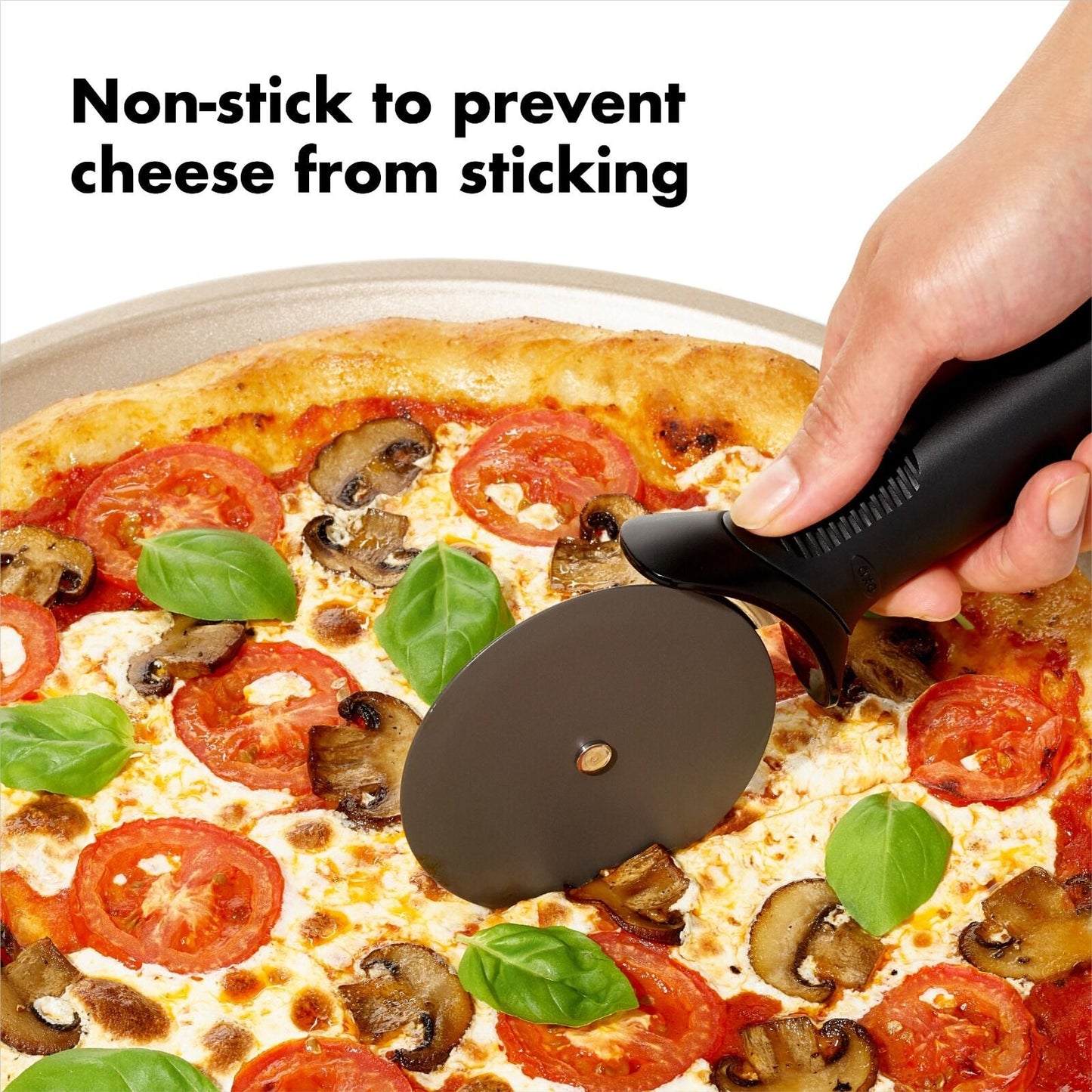 pizza-wheel-for-non-stick-pans-h4 gg_11301100_8b.jpg