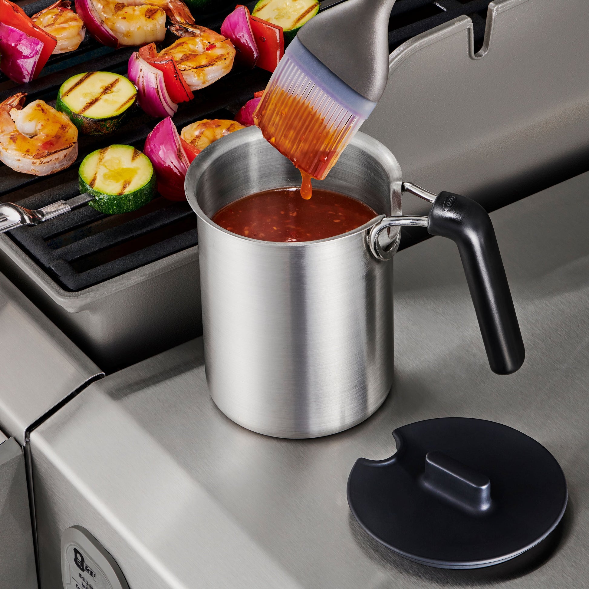 13-piece-grilling-bundle-e4 gg_11320400_052020_3_rgb.jpg