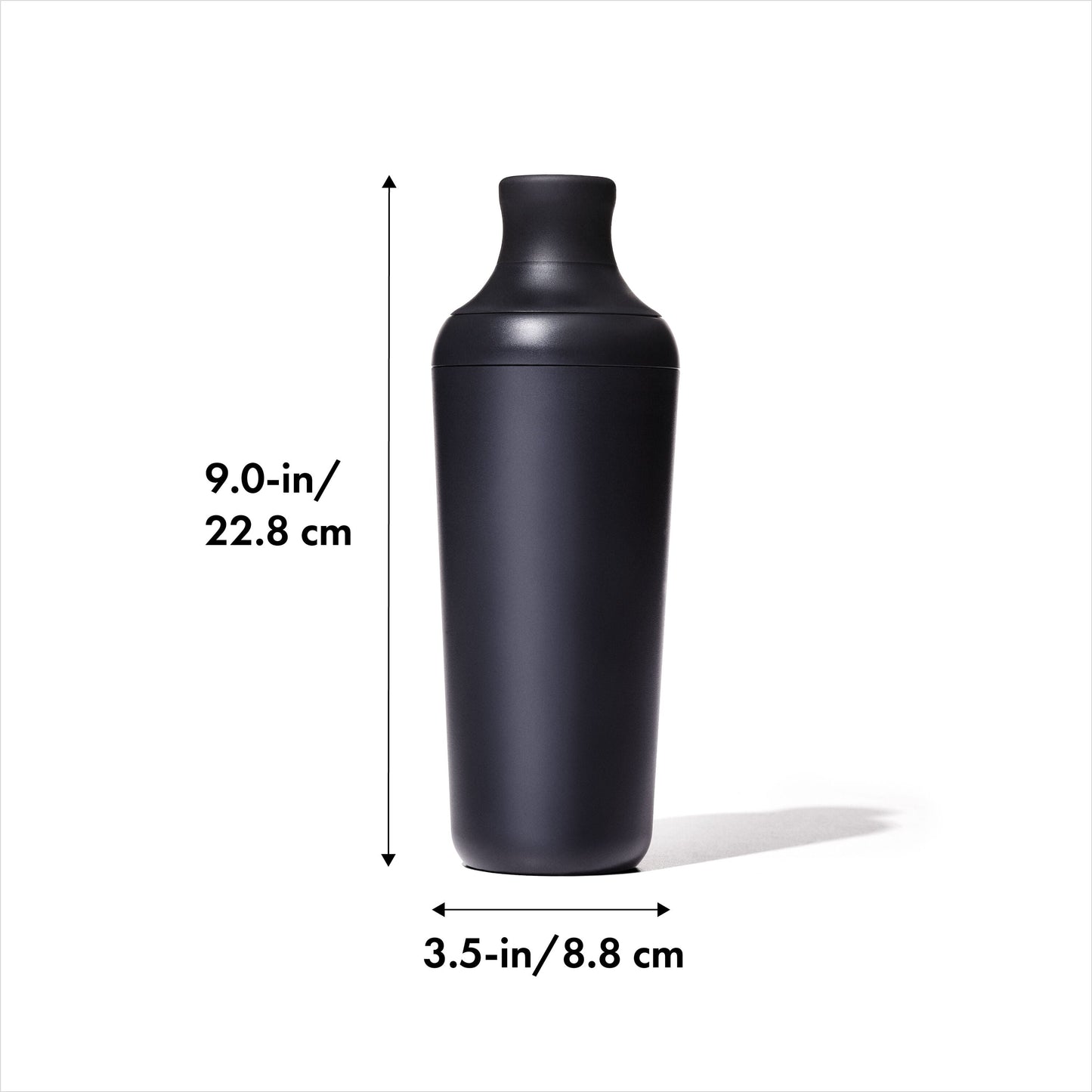 oxo-good-grips-plastic-cocktail-shaker-20-oz-590-ml-capacity-o1 gg_11327200_8dim.jpg