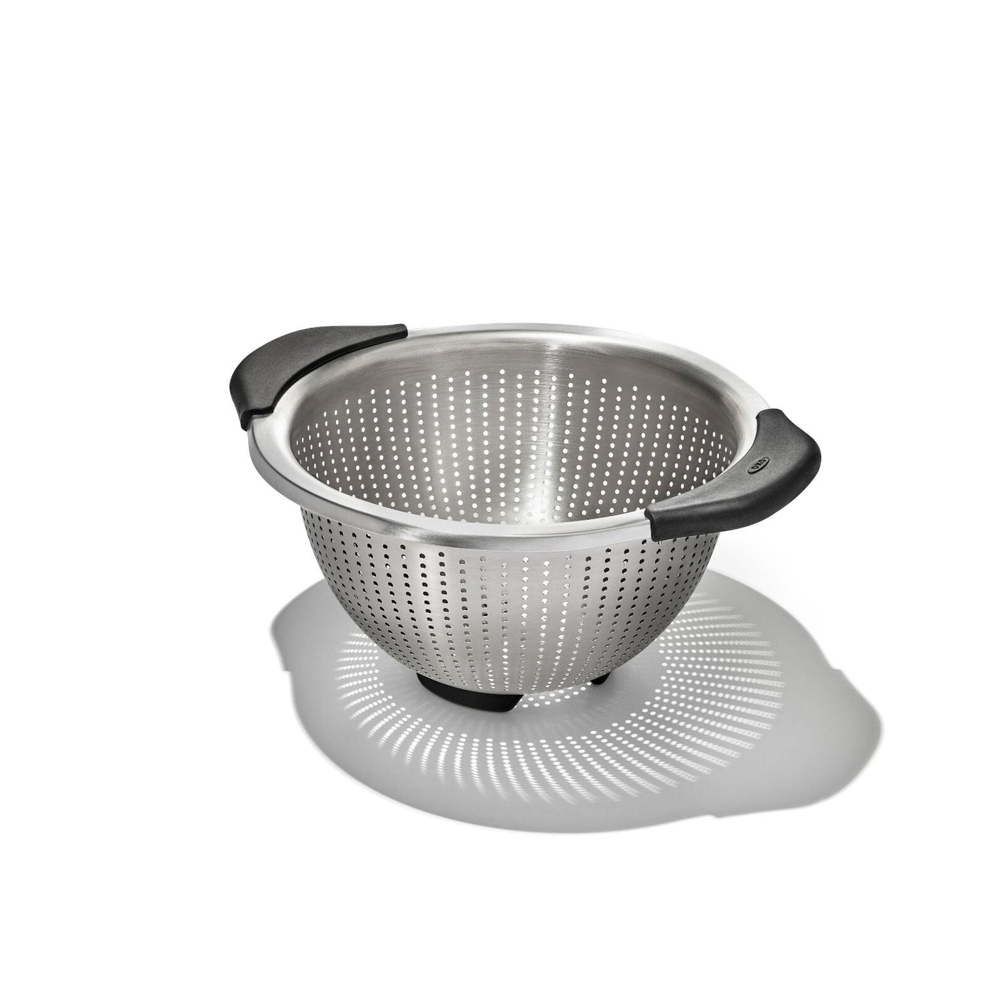 stainless-steel-3-qt-2-8l-colander-v7 gg_11330800_stainlesssteelcolander3qt_02_rgb.jpg