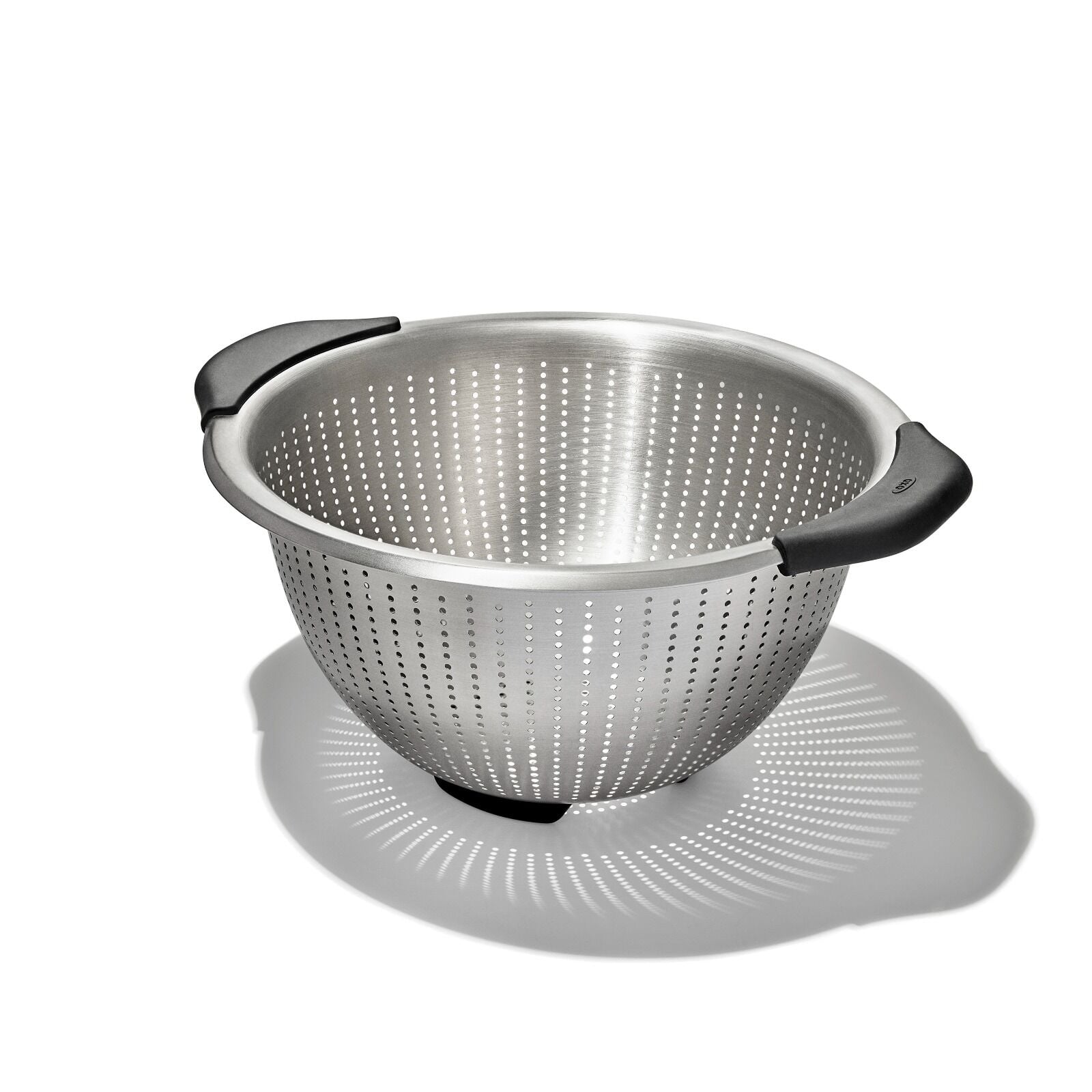 5-qt-stainless-steel-colander-s0 gg_11330900_stainlesssteelcolander5qt_02_rgb.jpg