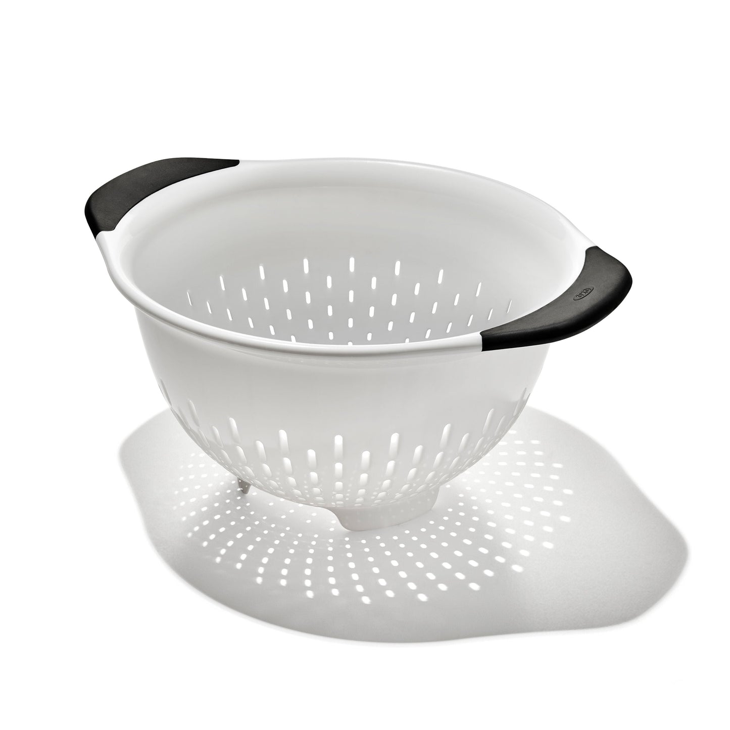plastic-colander-i3 gg_11331000_plasticcolander3qt_apdp_00_main.jpg