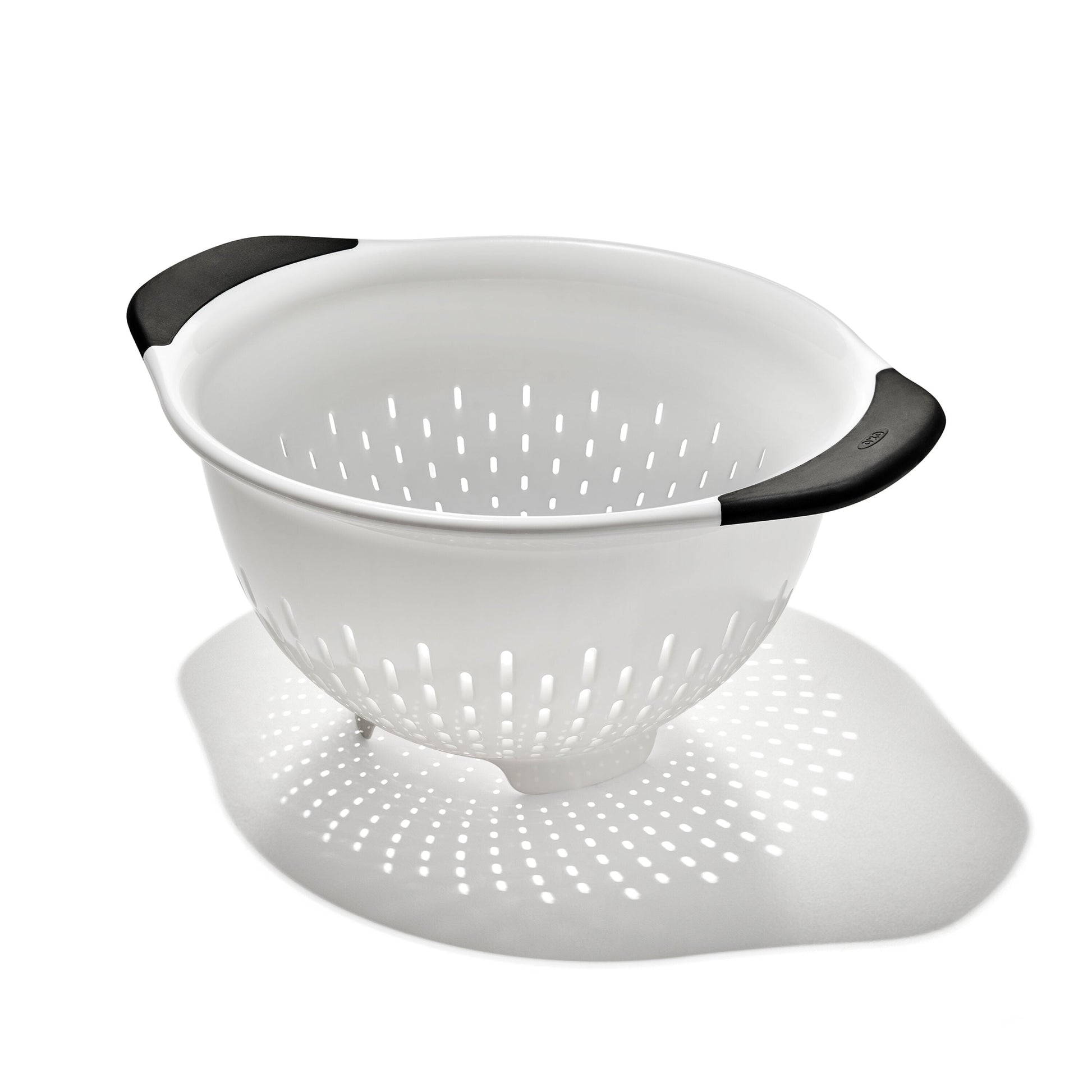 plastic-colander-i3 gg_11331000_plasticcolander3qt_apdp_00_main.jpg