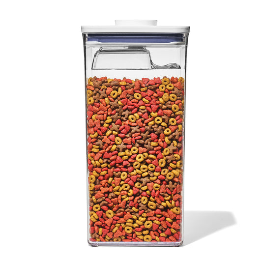 oxo-good-grips-pet-pop-container-6-0-qt-5-7-l-with-half-scoop-x9 gg_11332800_8main_2_.jpg
