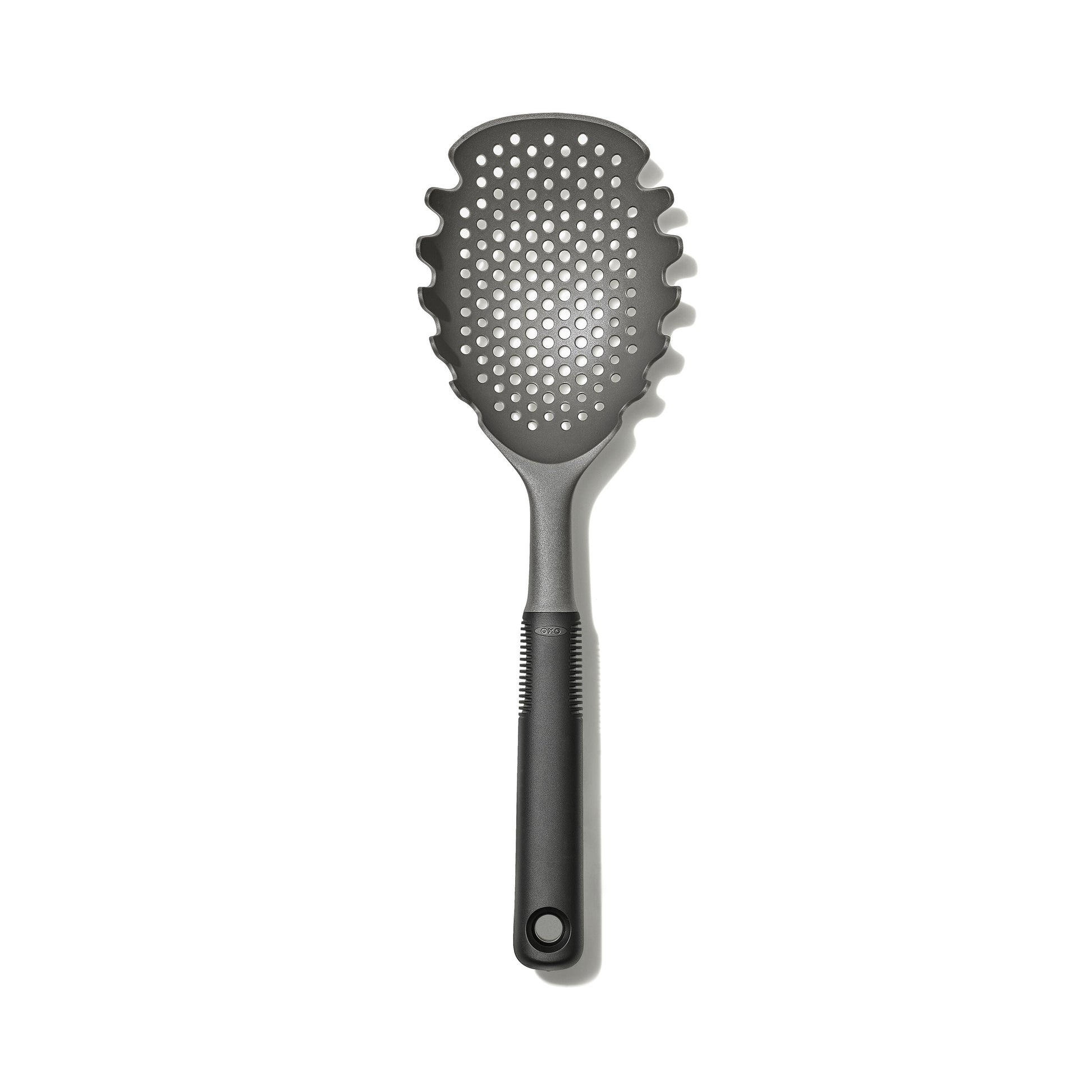 pasta-scoop-strainer-c4 gg_11338300_062221_04_rgb.jpg